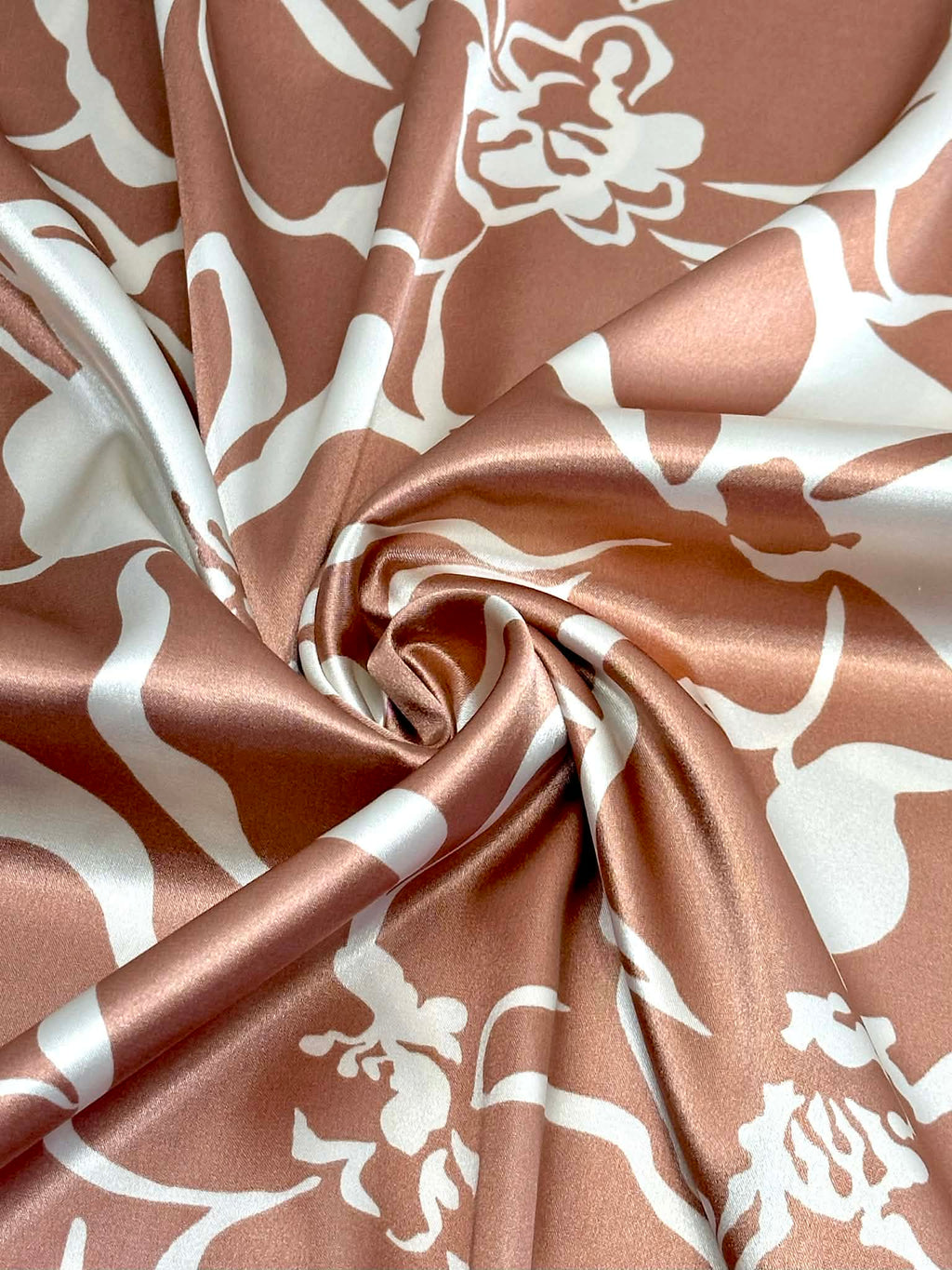 (SATIN) WHITE FLORAL ON MAUVE