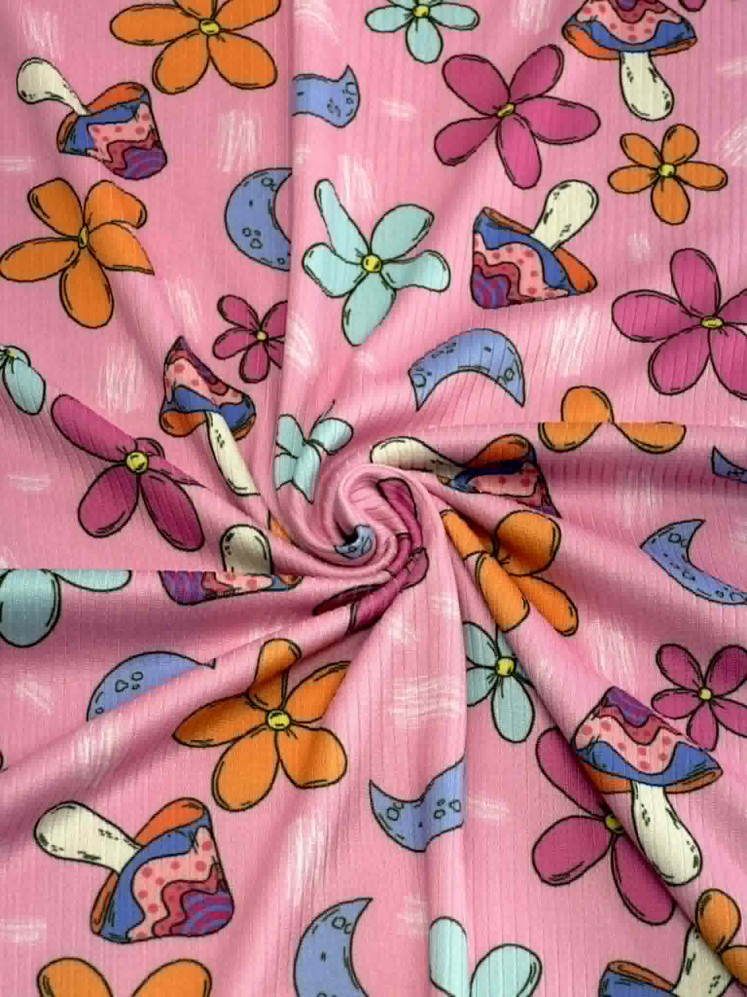 (4X2 YUMMY RIB) MUSHROOMS AND FLOWERS ON PINK
