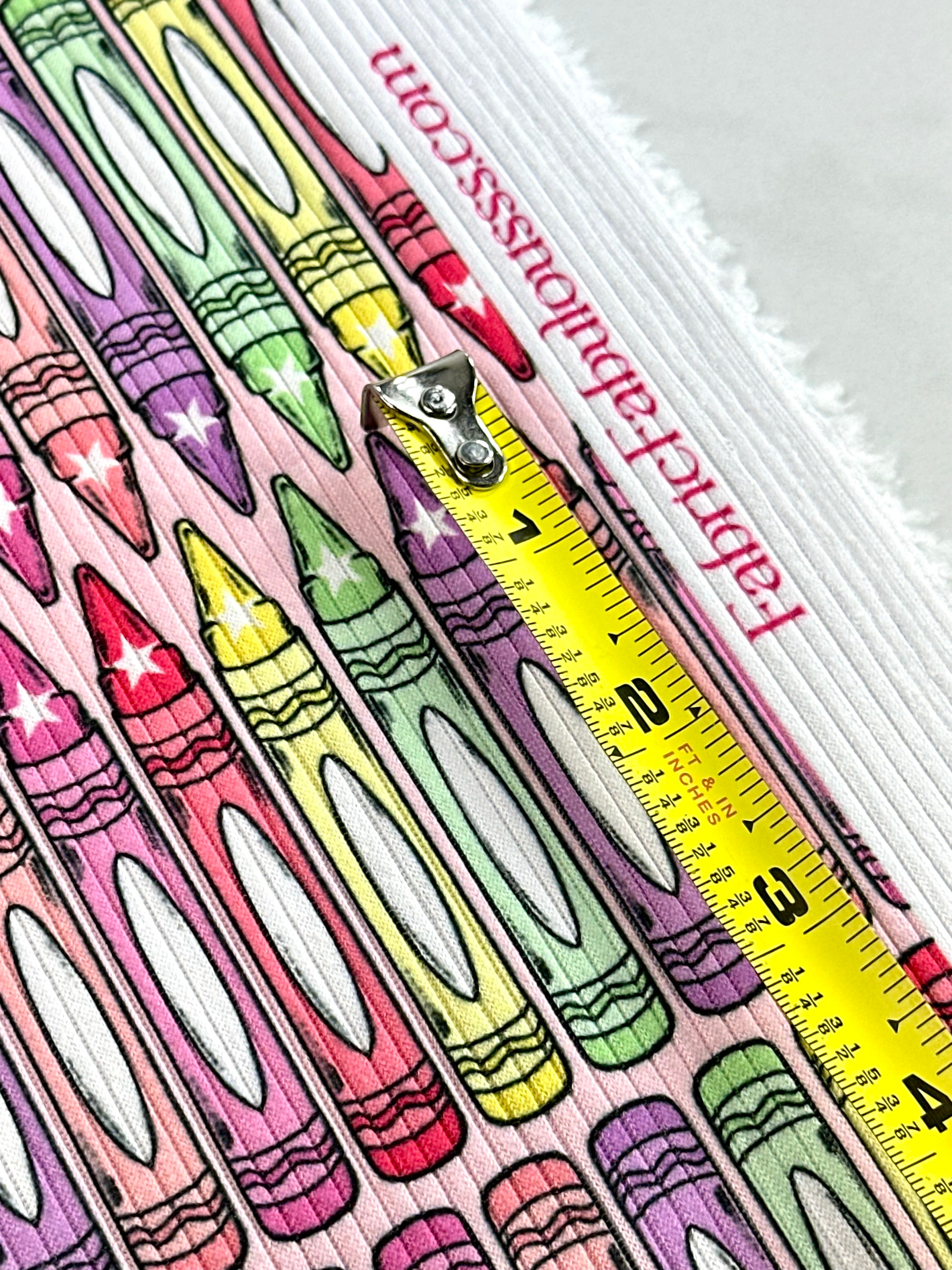 (4X2 YUMMY RIB) MEDIUM CRAYONS ON PINK