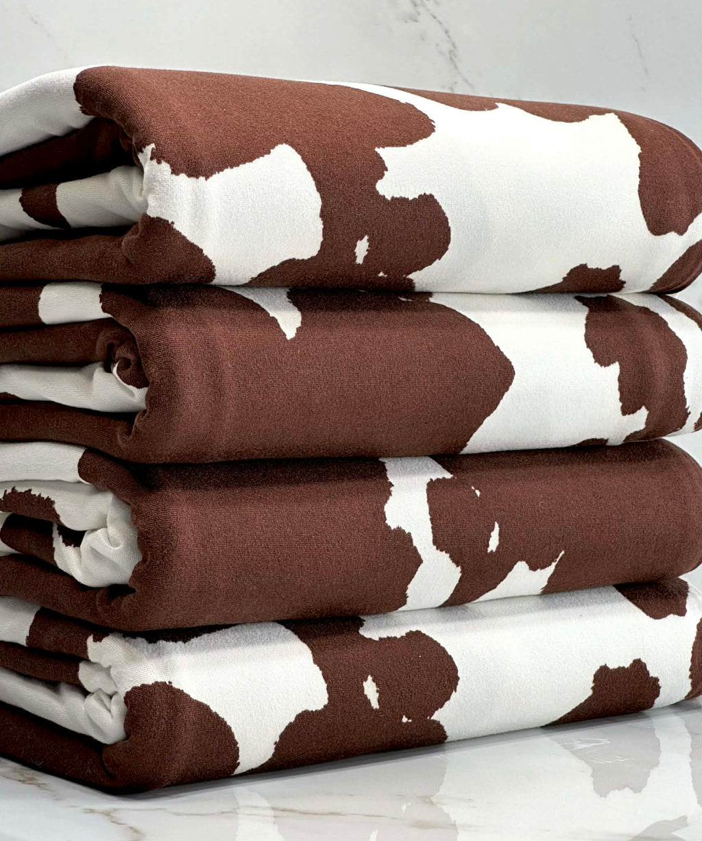 (DBP) BROWN COW PRINT ON OFF WHITE (1)