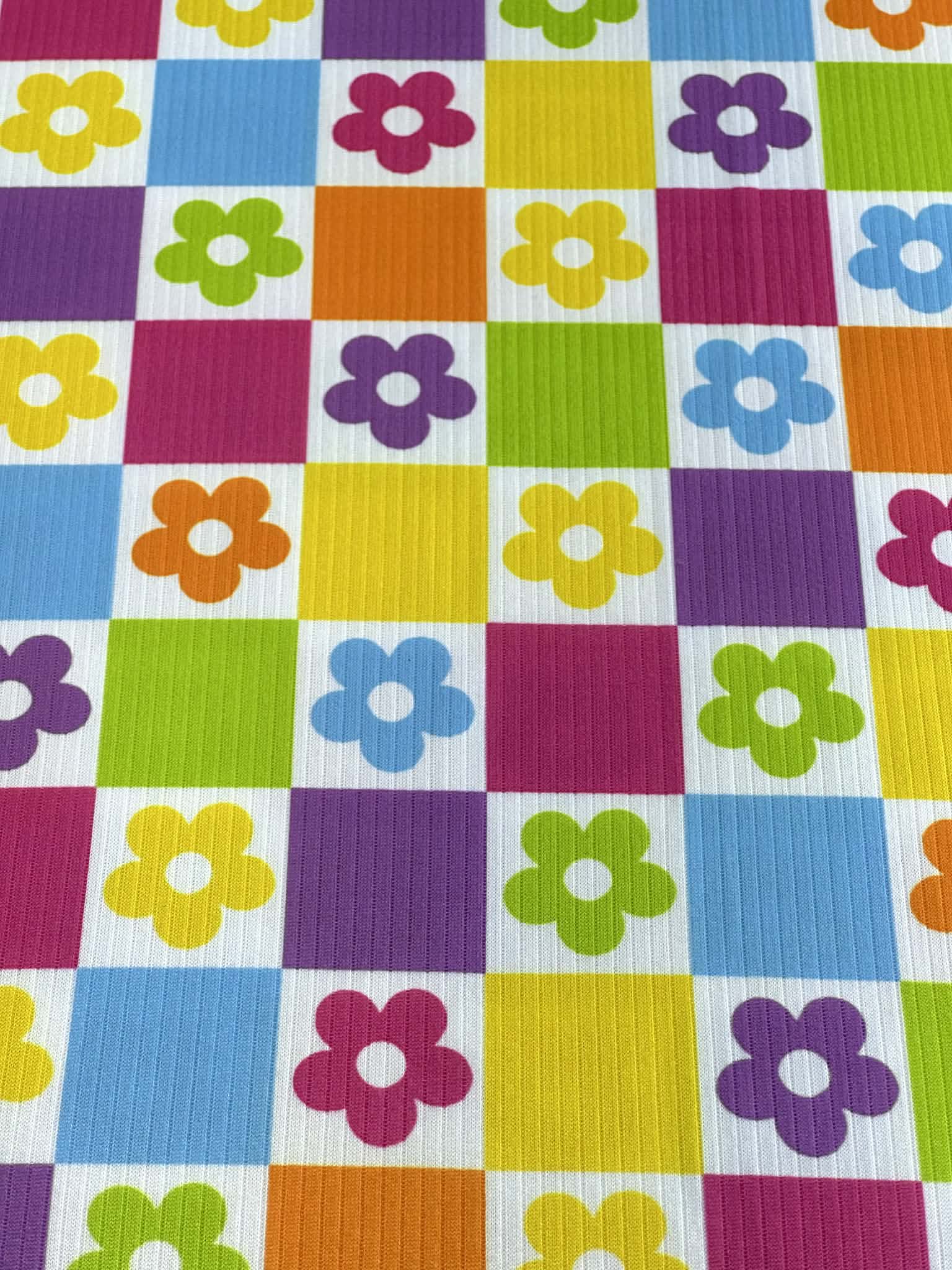 (4X2 YUMMY RIB) MEDIUM BRIGHT COLORFUL FLOWERS AND CHECKERED PATTERN (3)