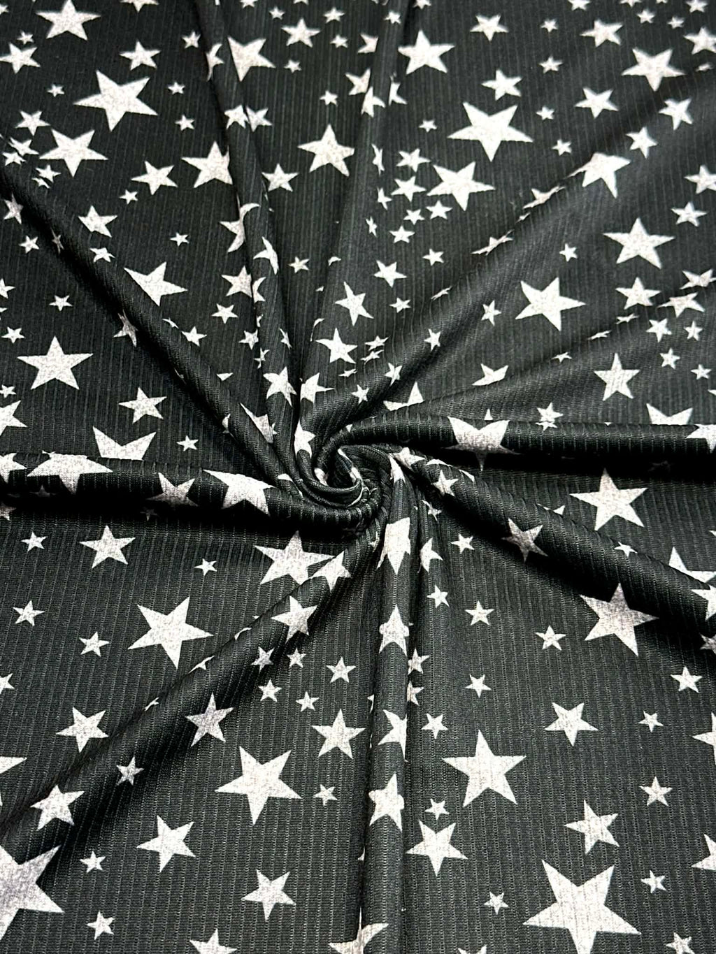 (4X2 YUMMY RIB) SILVER SHIMMER STARS ON BLACK