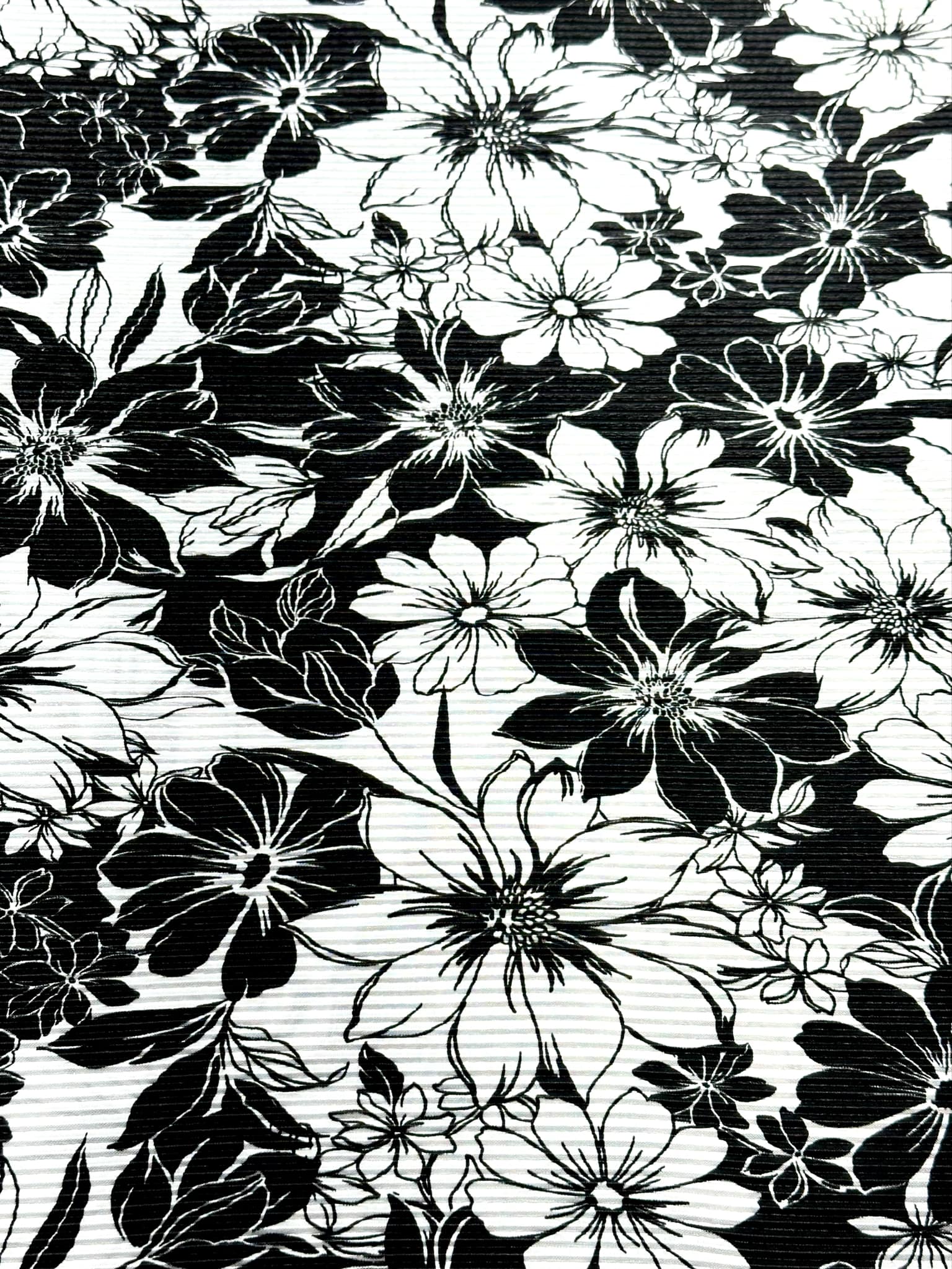 (PLEATED) BLACK AND WHITE FLORAL