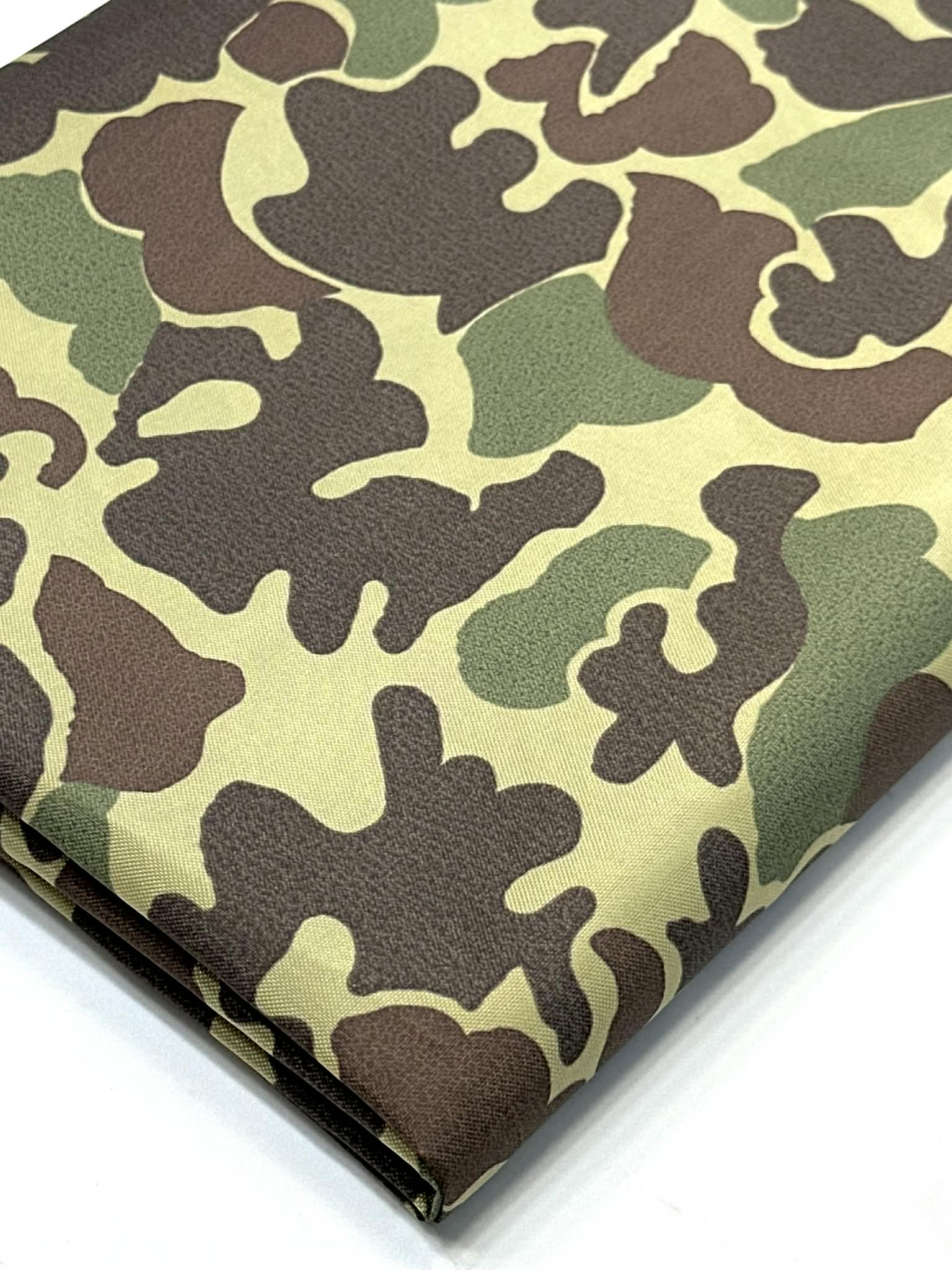 (WATER-RESISTANT) OLIVE SHADOW CAMO