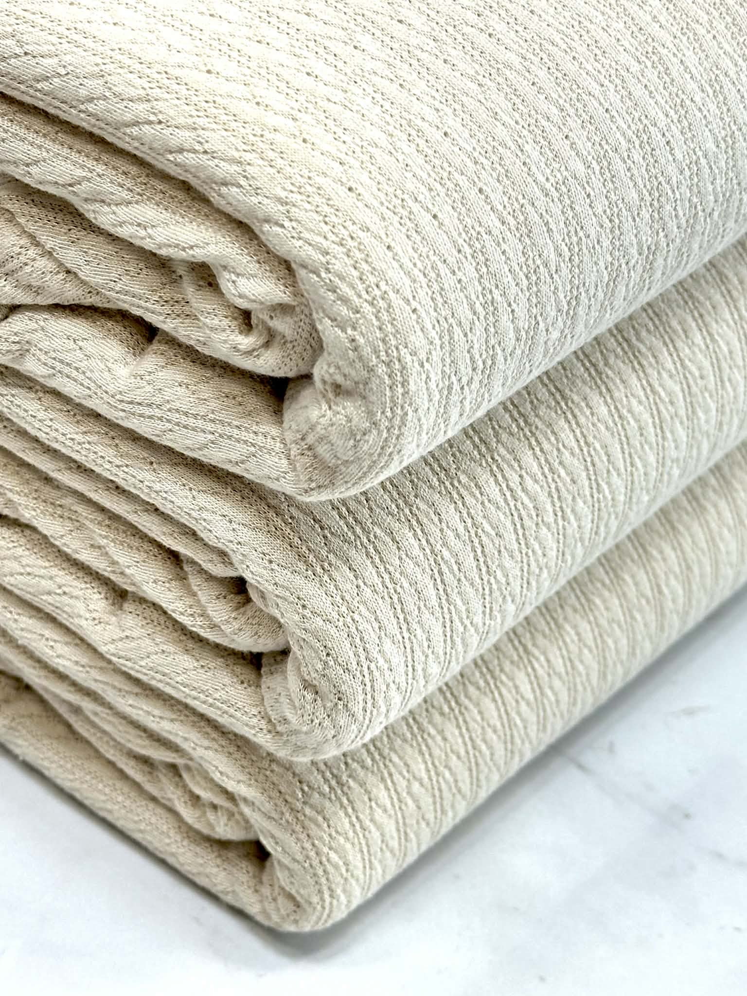 (CABLE KNIT) TAN