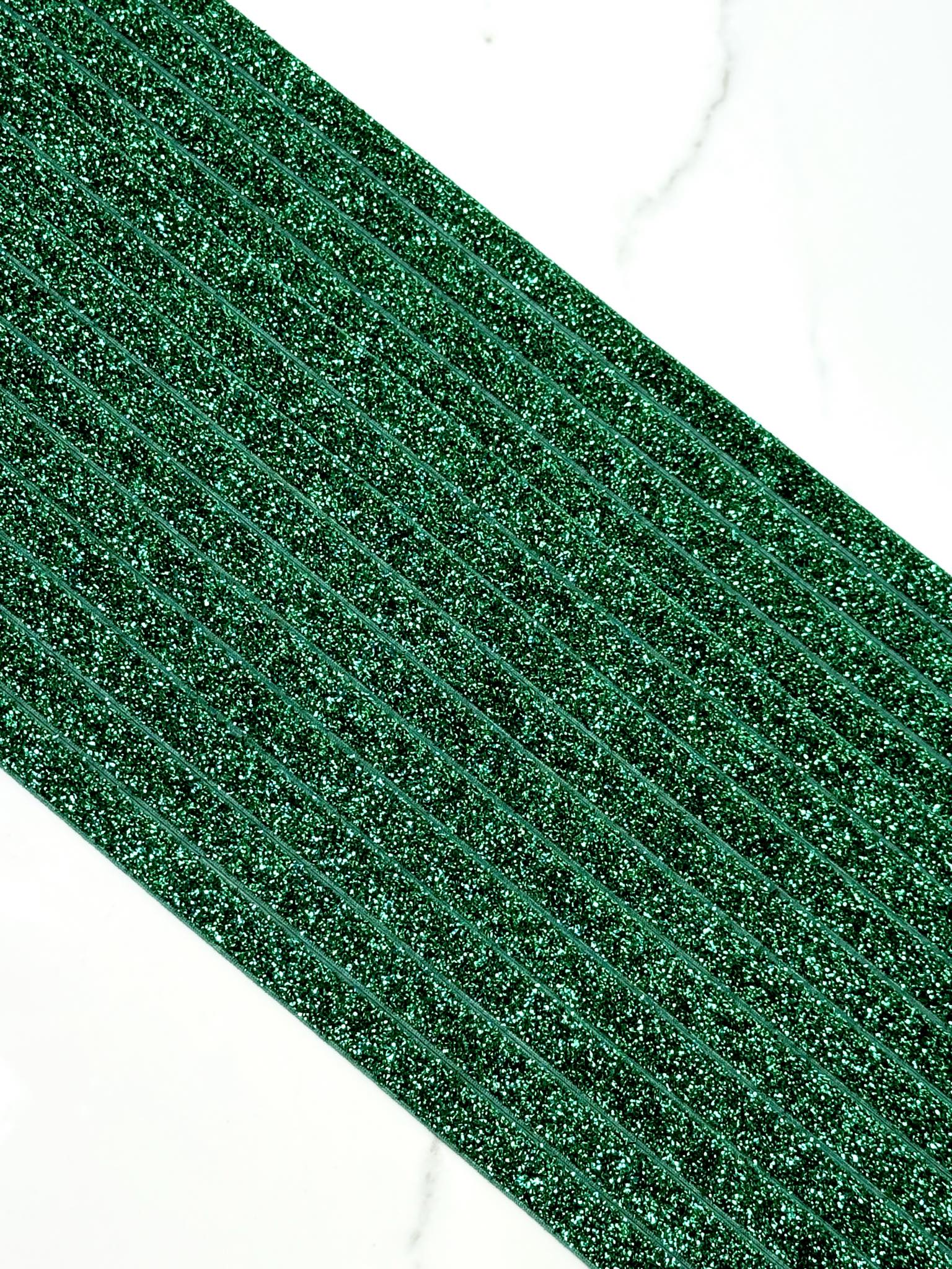 (TRIM) 3/8 ELASTIC EMERALD GREEN SHIMMER