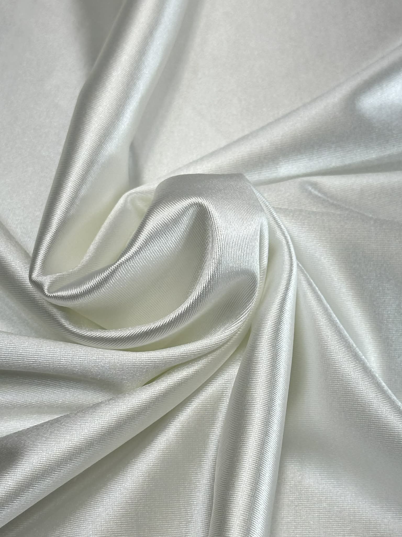 (SWIM) WHITE