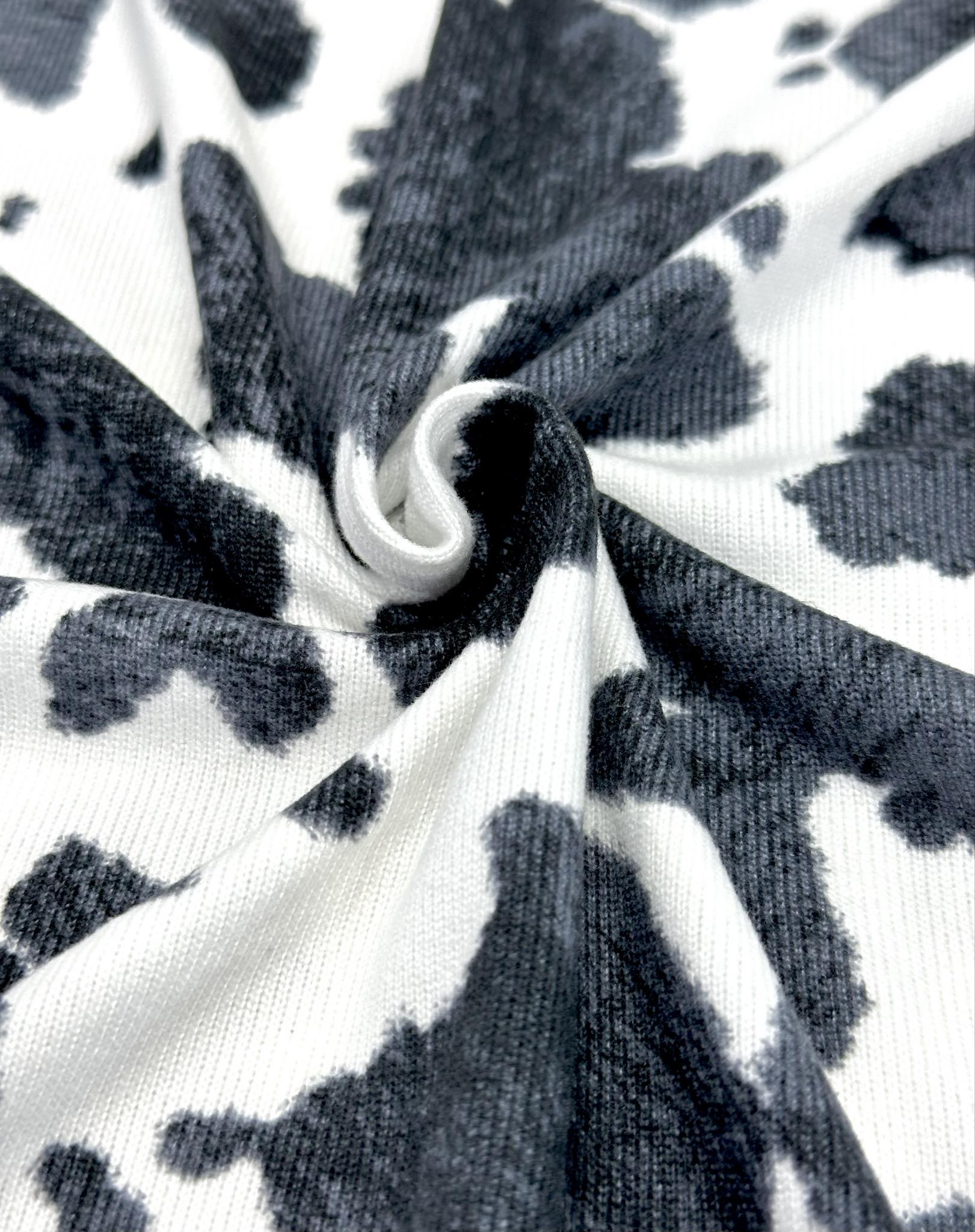 (SWEATER/OAKLEY KNIT) VINTAGE BLACK COW FUR PRINT ON OFF WHITE