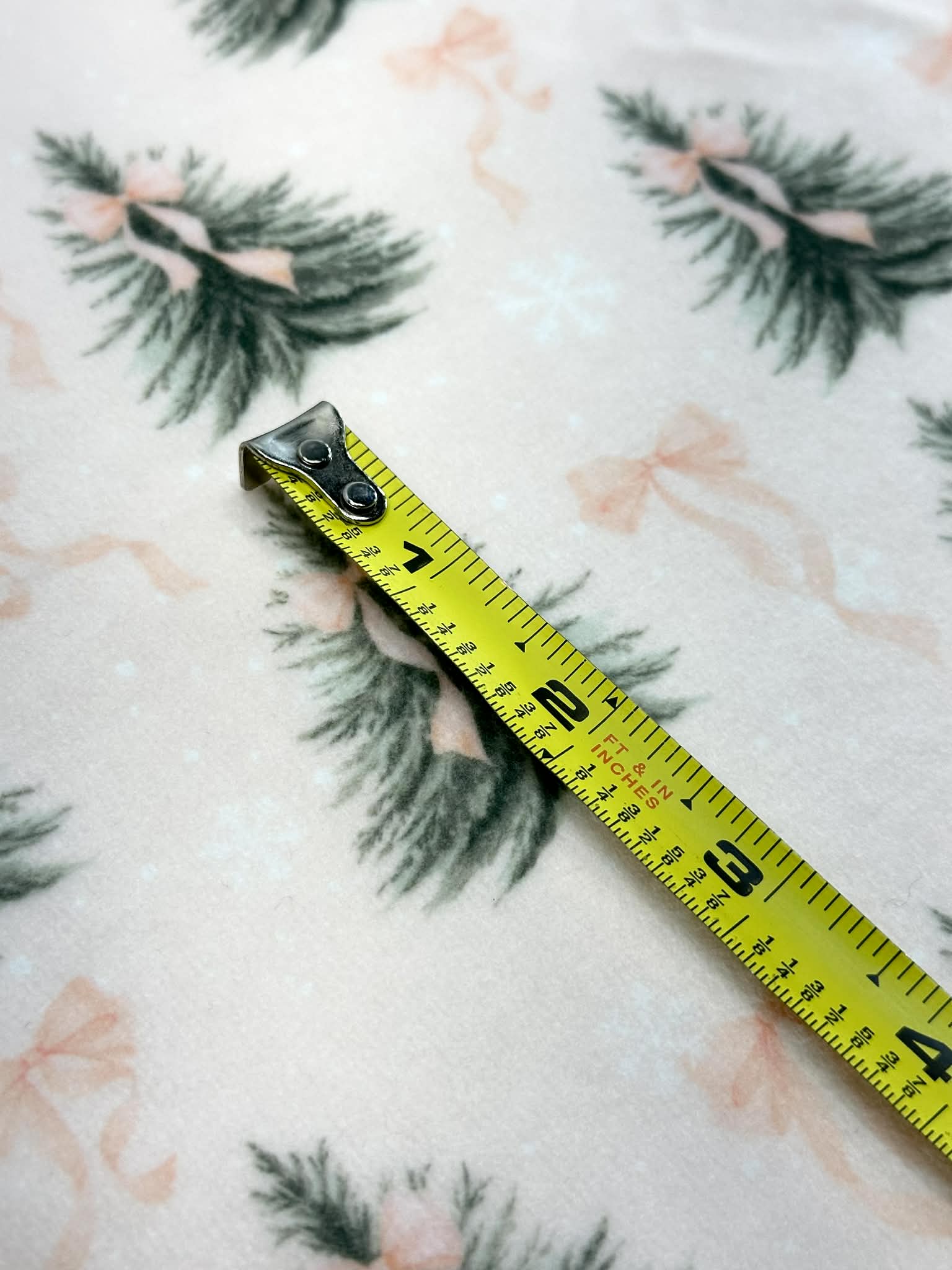 (BRUSHED SWEATER KNIT) PINE TREES WITH BOWS ON LIGHT BLUSH