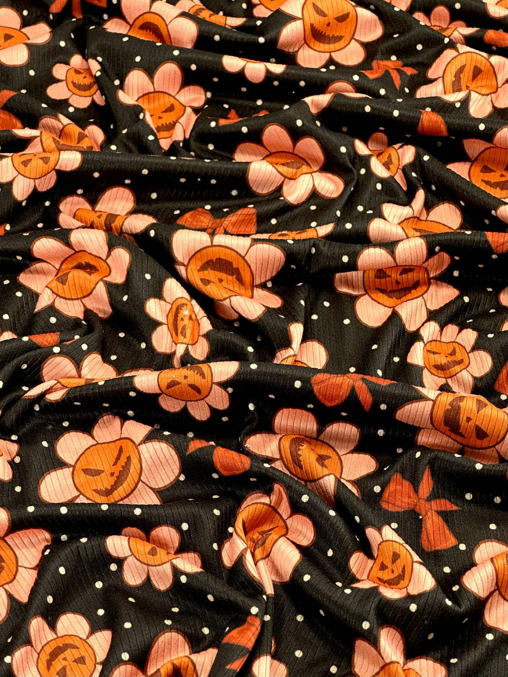 (4X2 RIB) ORANGE PUMPKIN FLOWERS AND BOWS ON DARK BROWN