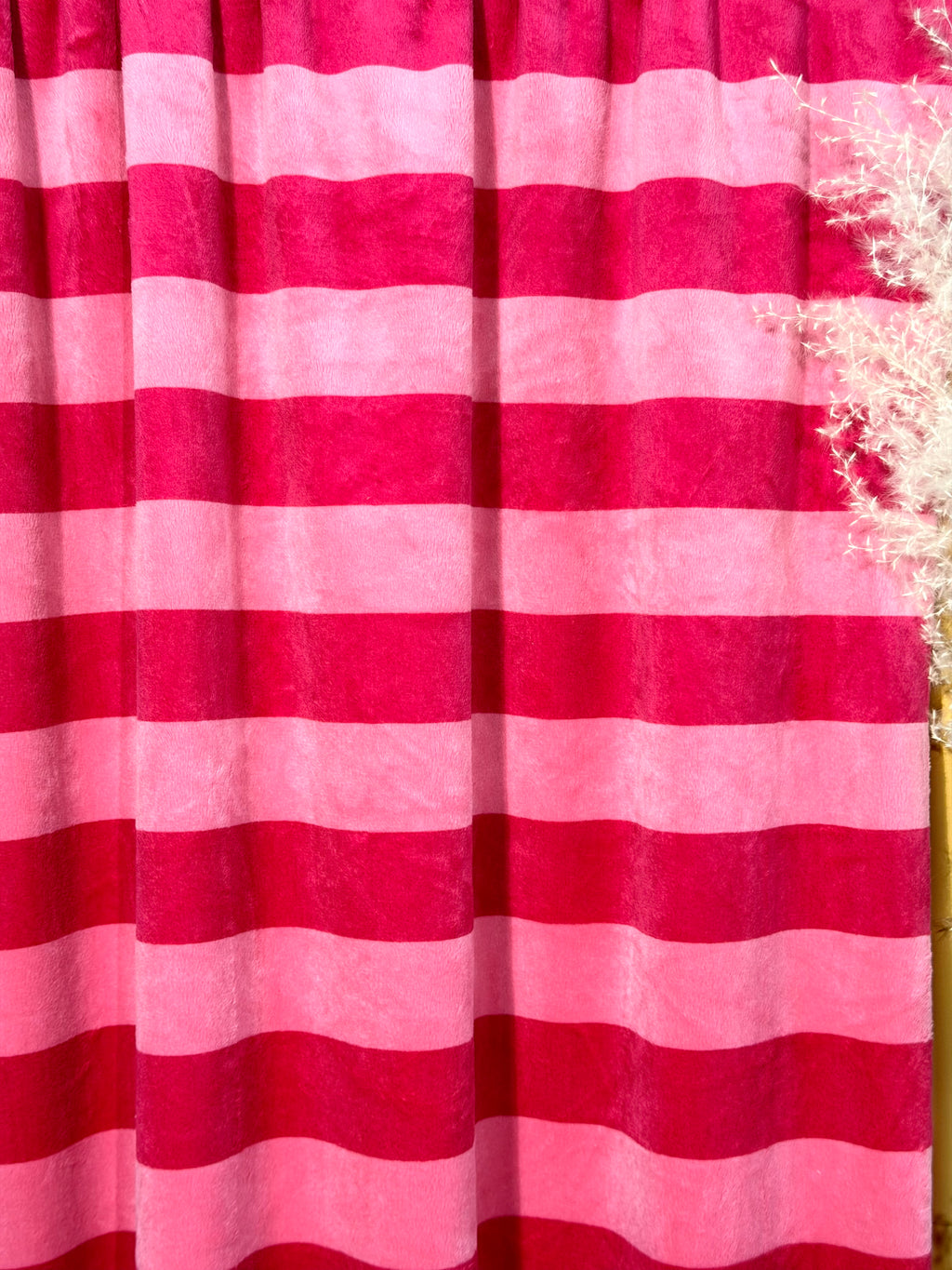 (MINKY) PINK & DEEP PINK STRIPES