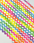 (TRIM) RAINBOW SQUIGGLY