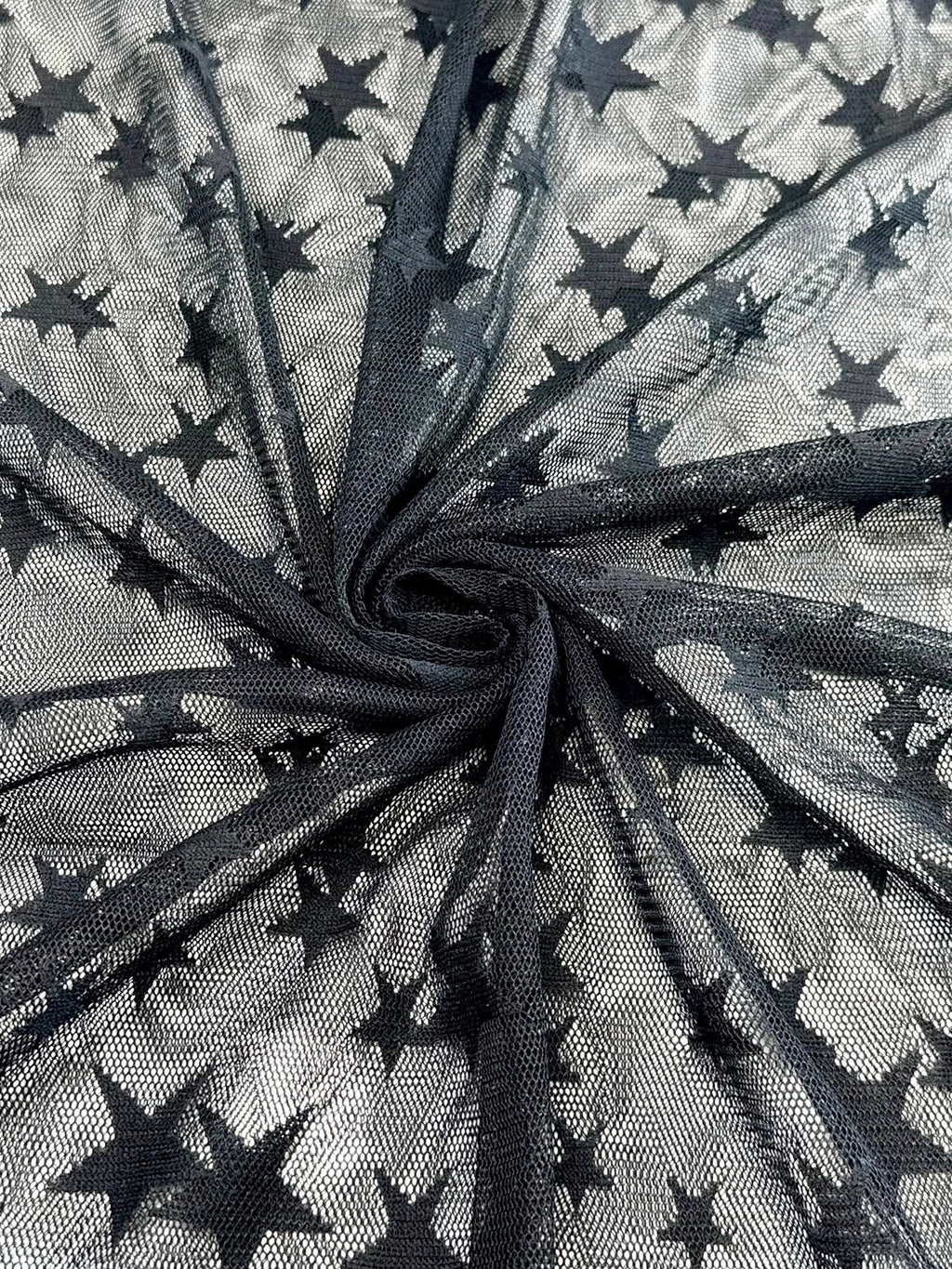(MESH) STARS ON BLACK