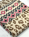 (SWEATER KNIT/ OAKLEY) LEOPARD AND AZTEC PATTERN ON TAN