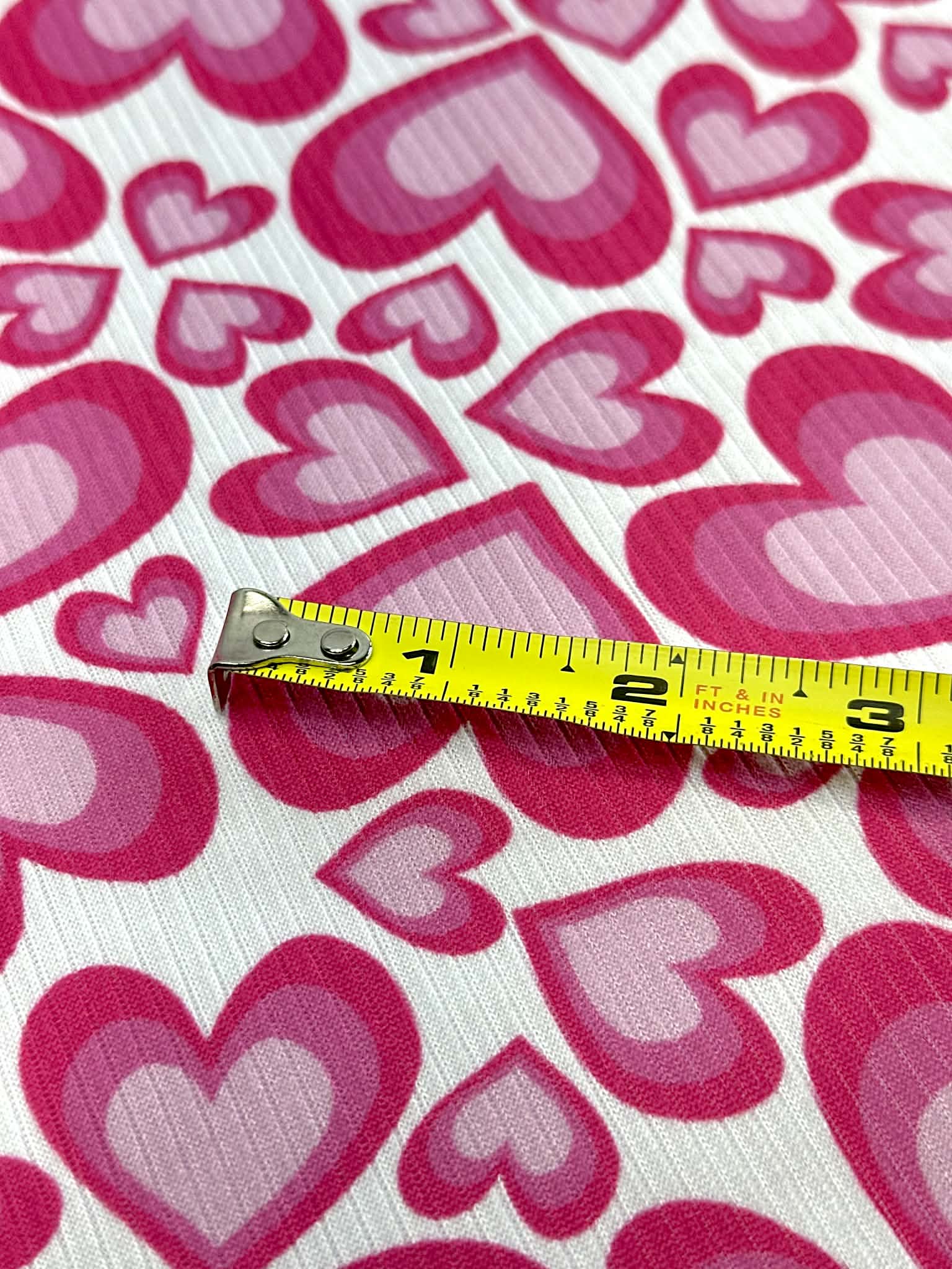 (4X2 YUMMY RIB) PINK HEARTS ON OFF WHITE