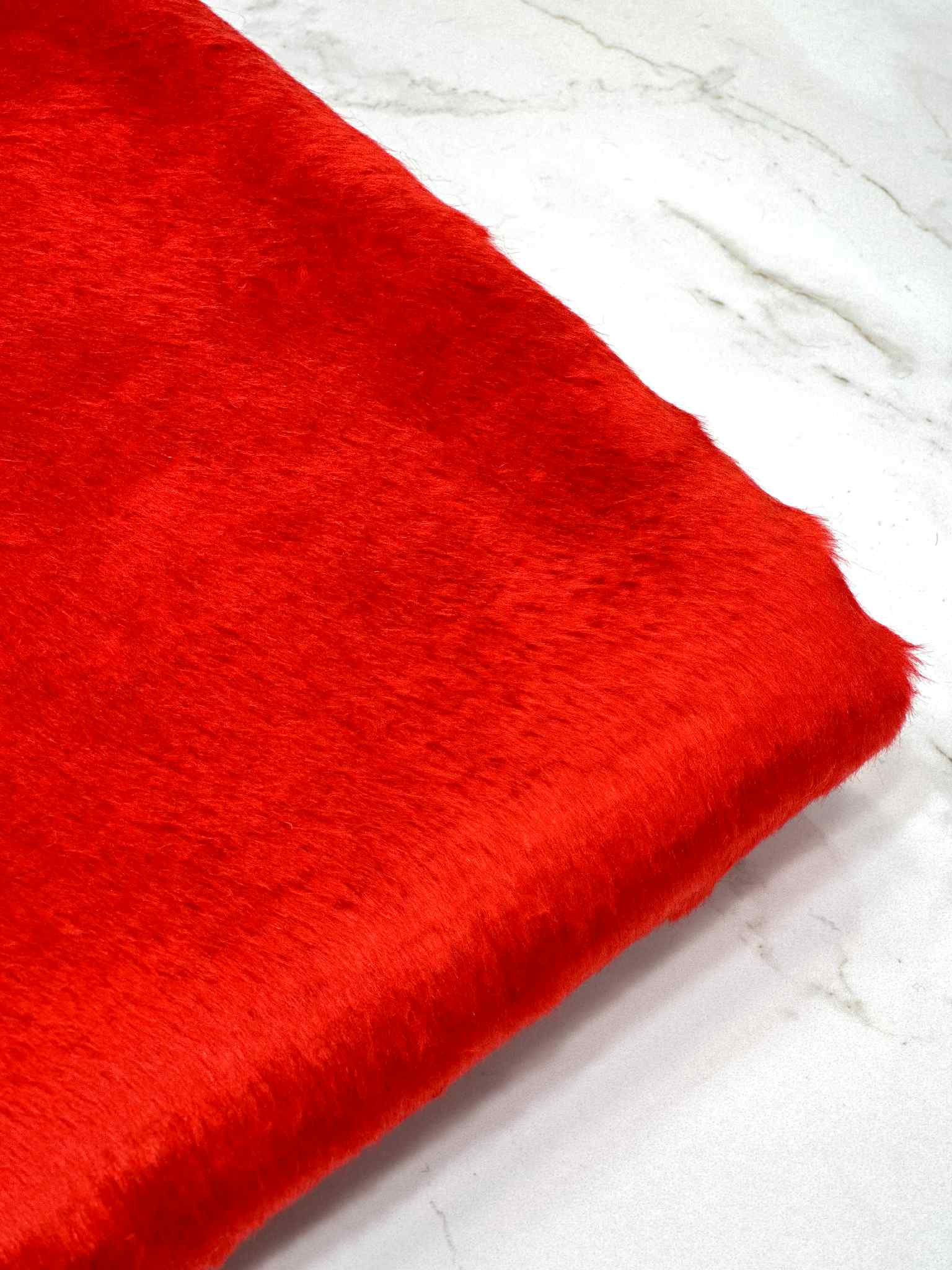 (FUR) RED