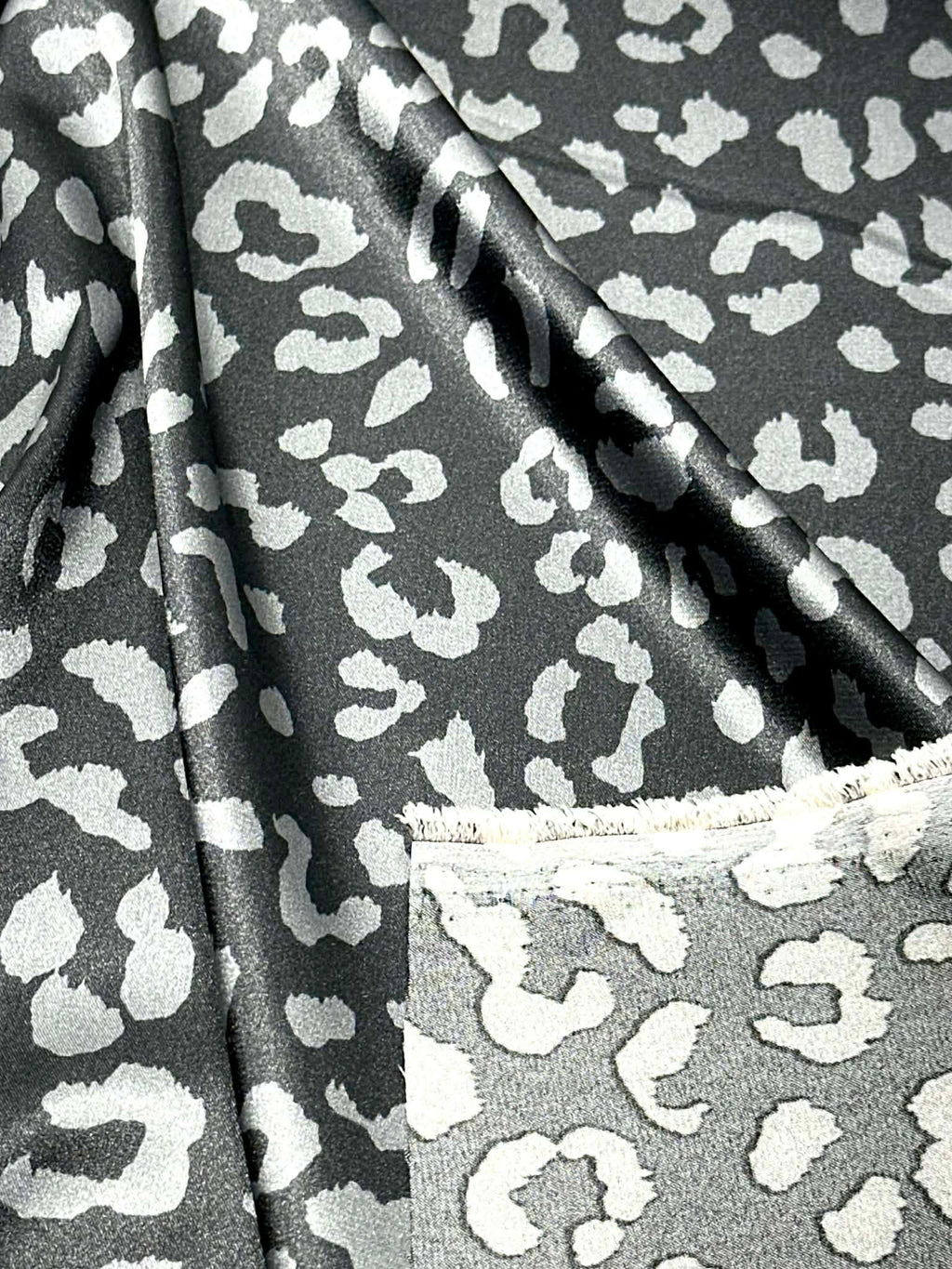 (SATIN) SILVER CHEETAH ON BLACK