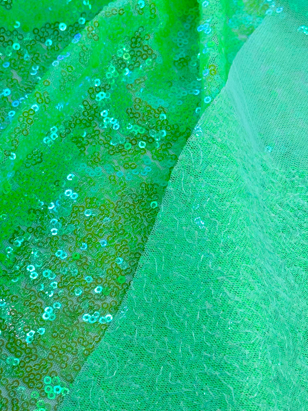 (SEQUIN) LIME GREEN
