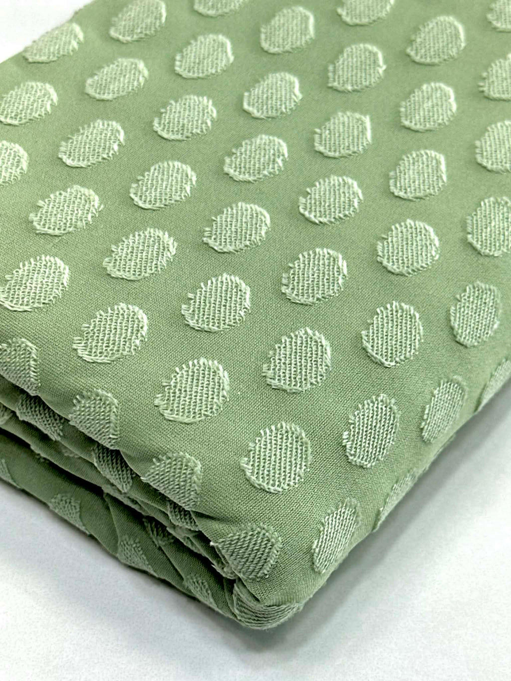 (KNIT) DOTS ON SAGE