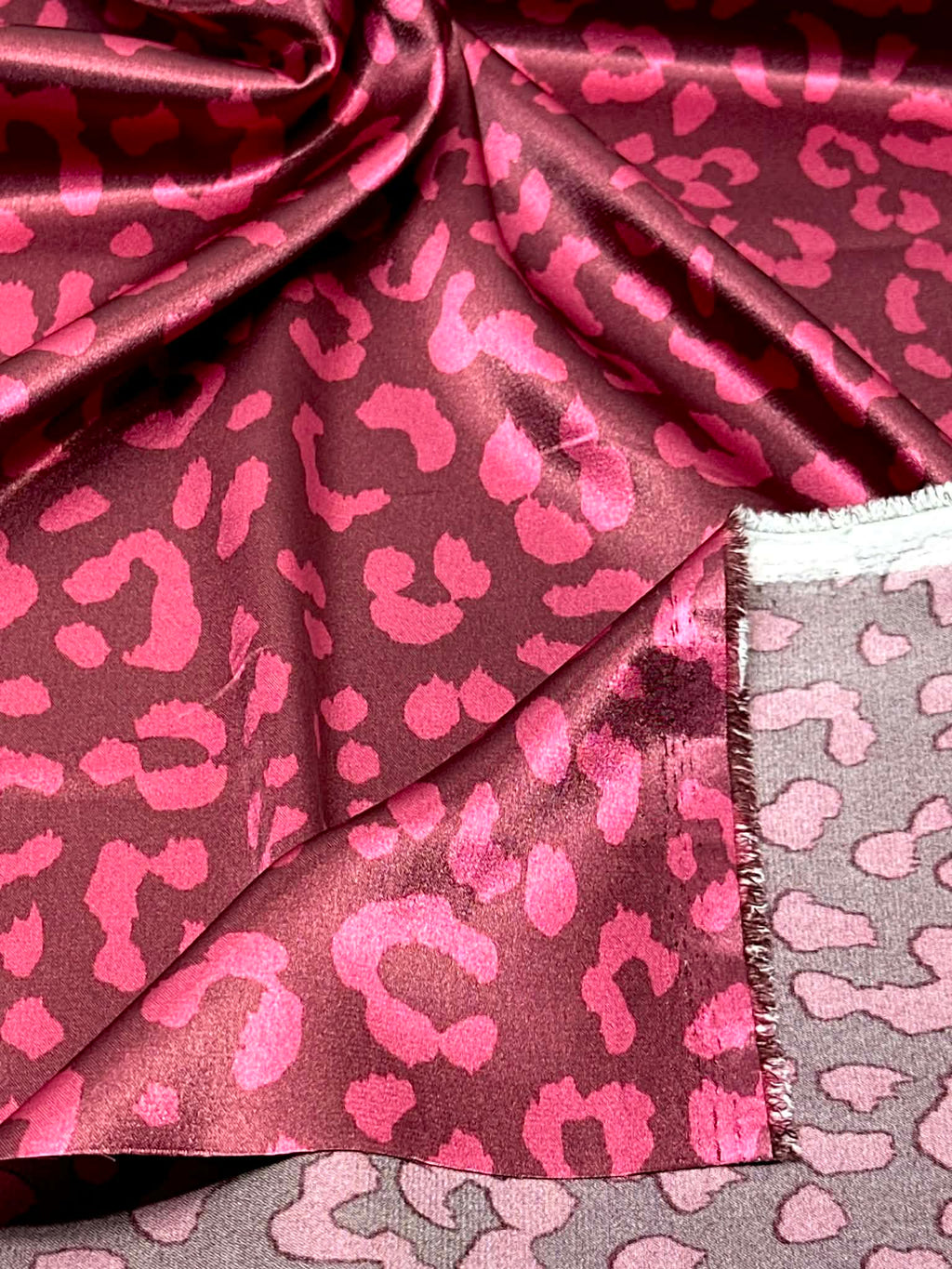(SATIN) CHEETAH ON BURGUNDY