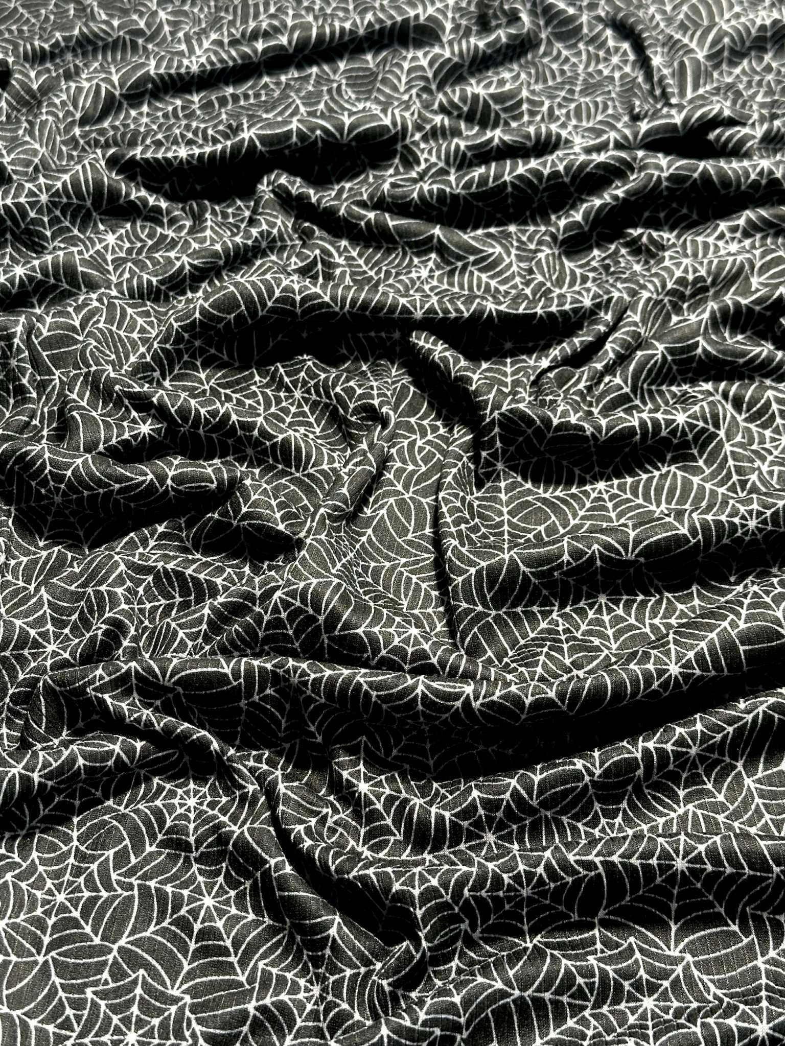 (4X2 RIB) SPIDER WEBS ON BLACK