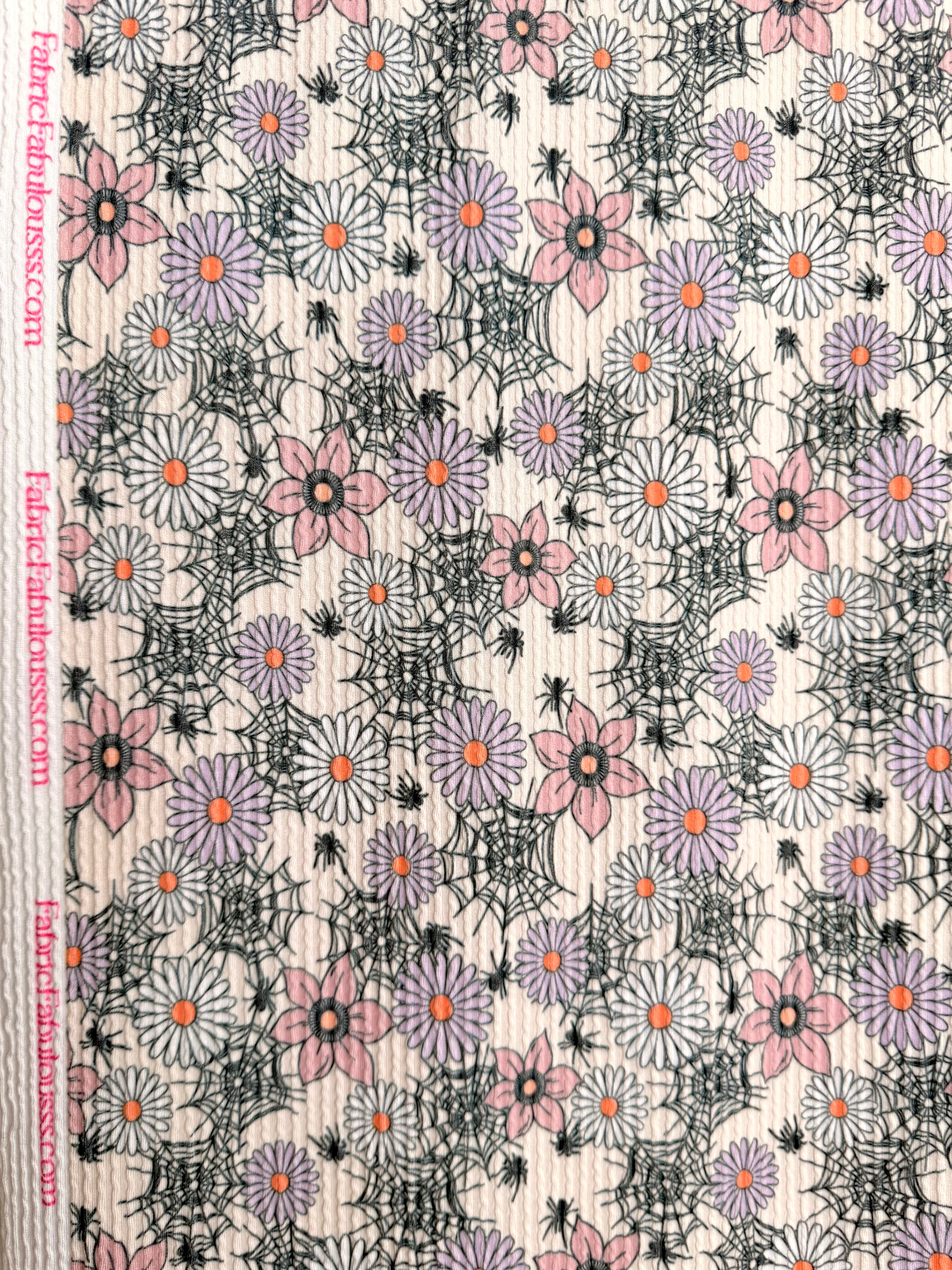(URBAN RIB) SPIDERWEBS, FLOWERS, AND SPIDERS ON LIGHT CREAM