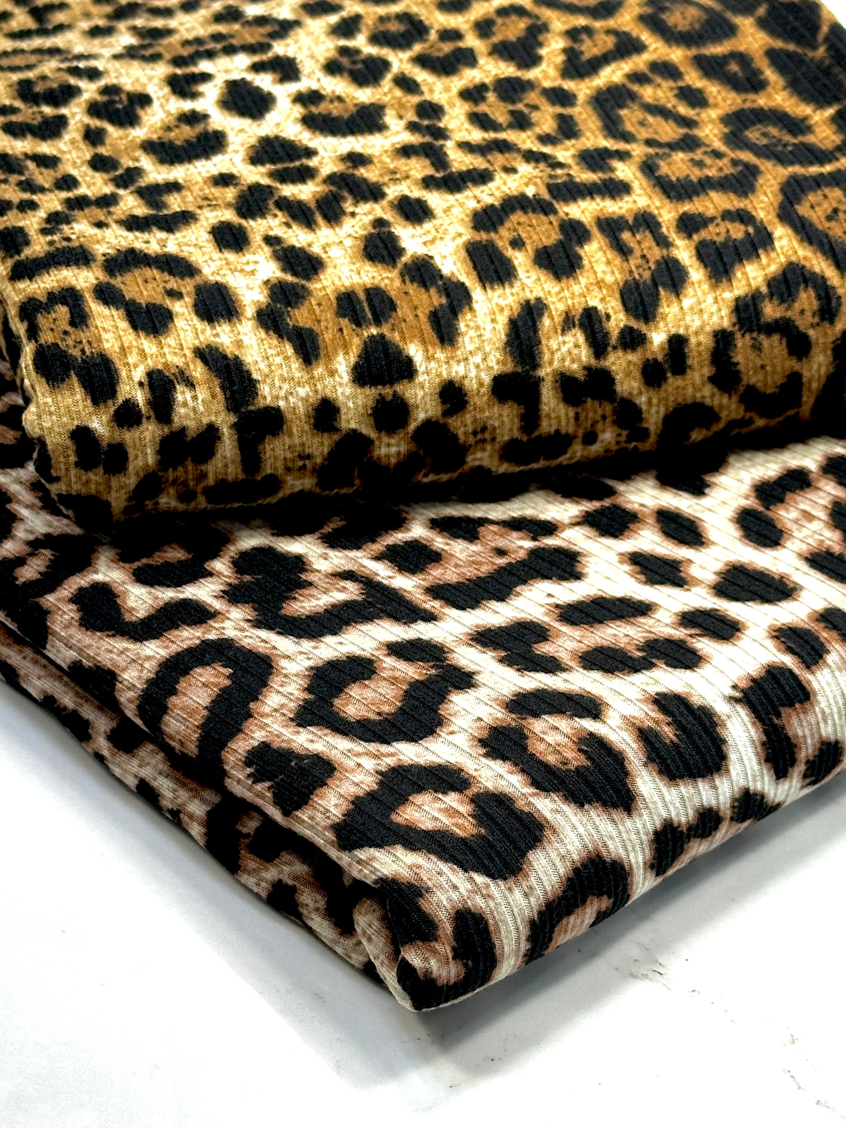 (4X2 YUMMY RIB) BLACK AND TAN CHEETAH