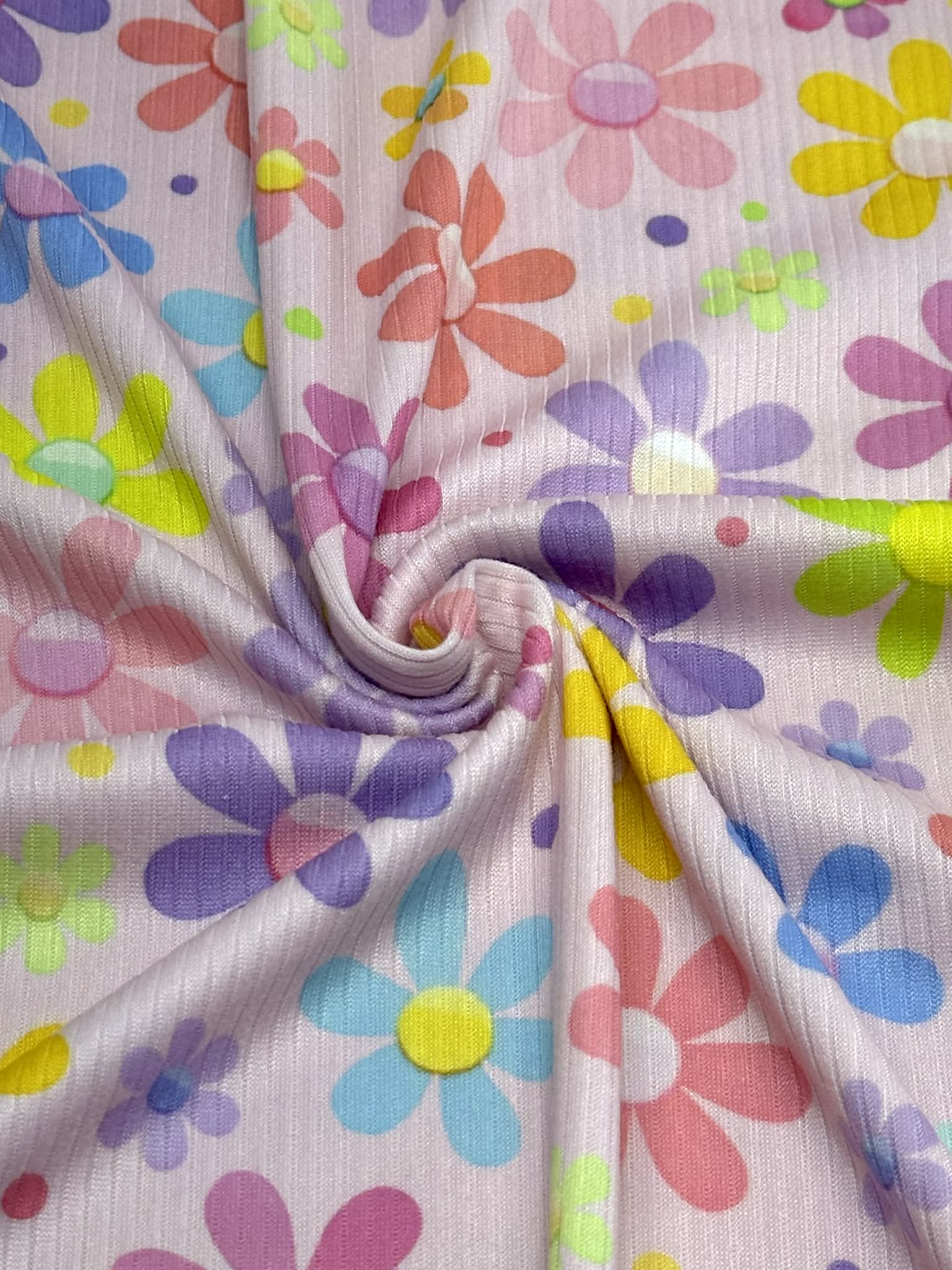 (4X2 YUMMY RIB) COLORFUL FLOWERS AND DOTS ON PINK