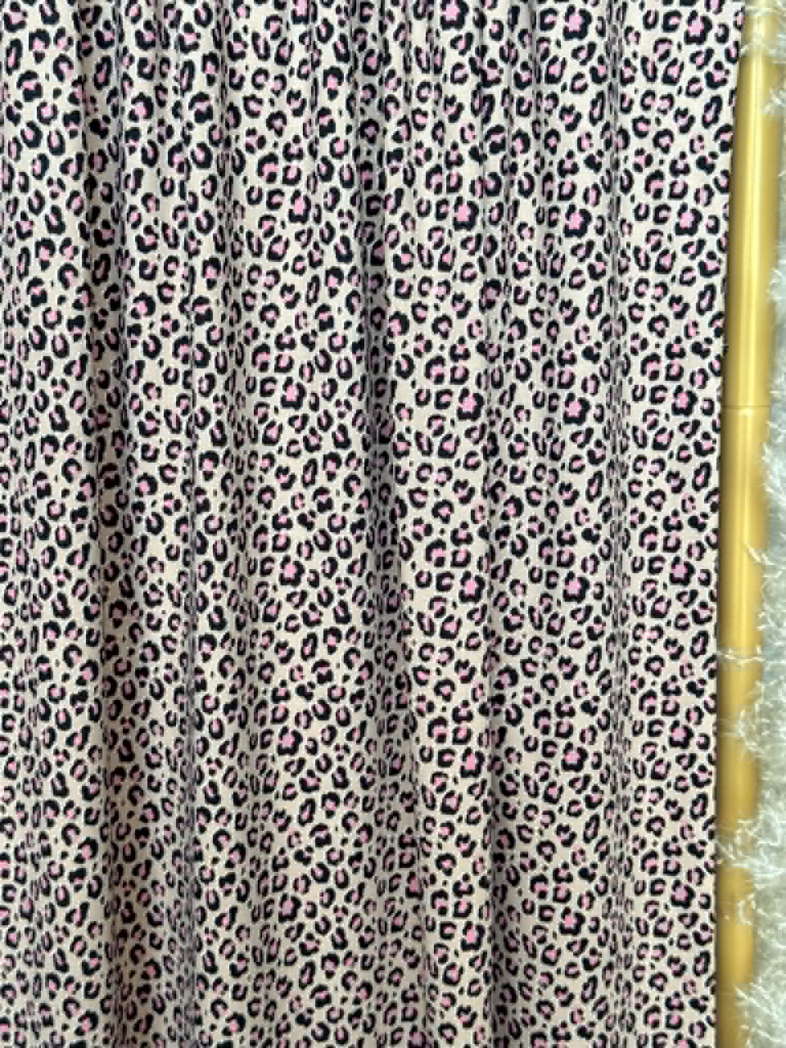 (DBP) TINY PINK AND BLACK CHEETAH ON TAN