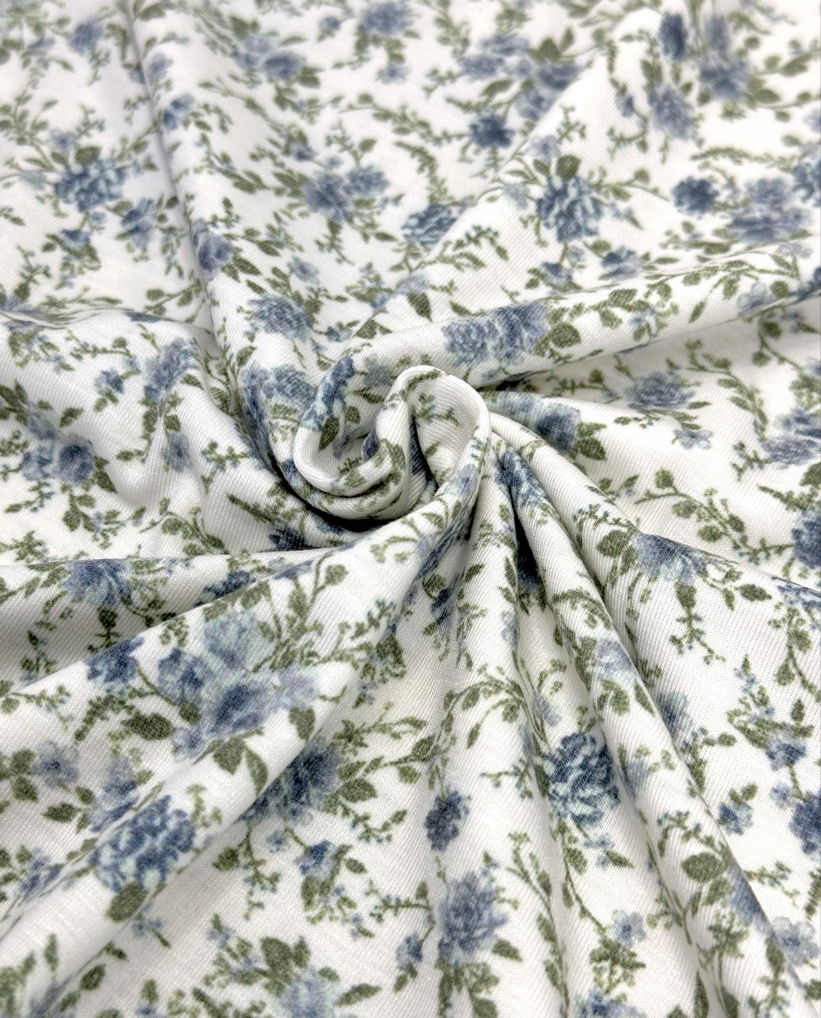 (RAYON MODAL) SMALL VINTAGE BLUE FLORAL ON OFF WHITE