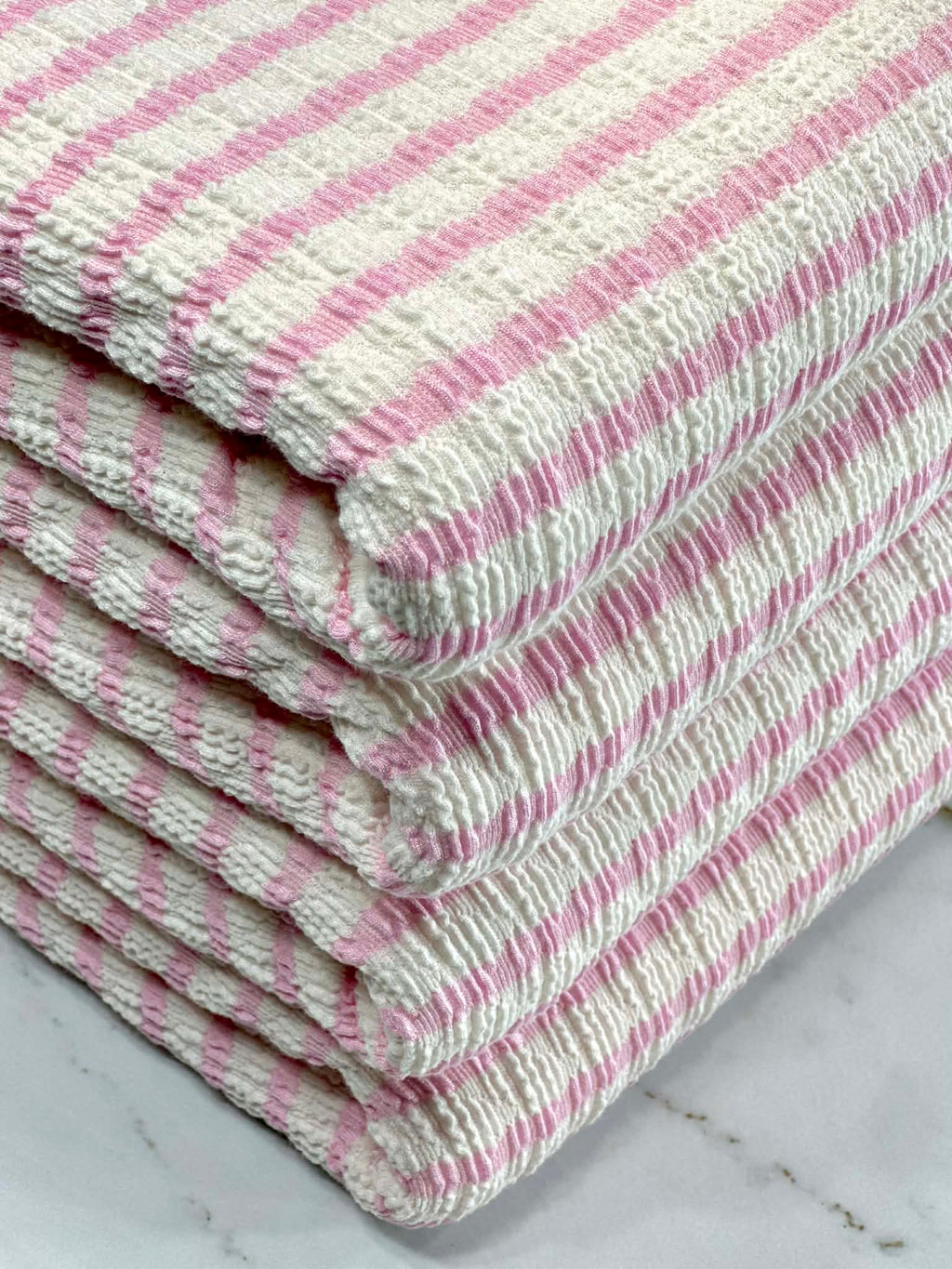 (GUAPO STRIPE) PINK STRIPES ON IVORY