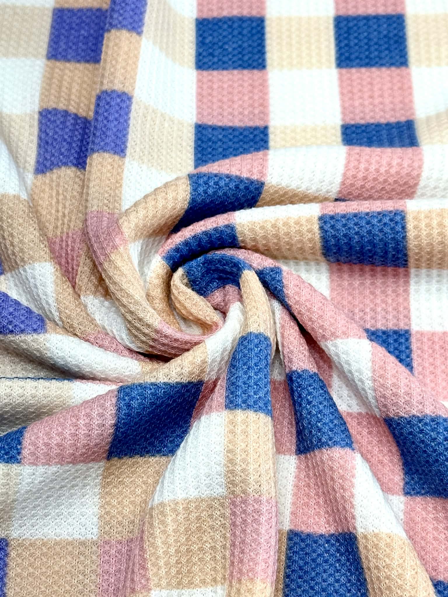 (THERMAL) LILAC, BLUE, PINK, PEACH AND OFF WHITE CHECKERED