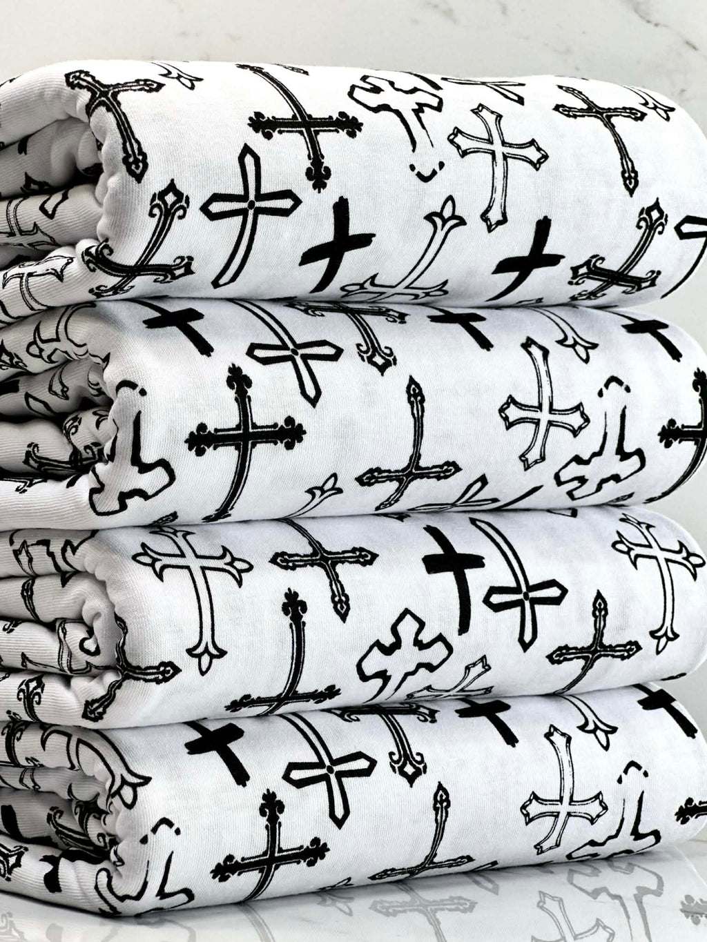 (JERSEY KNIT) BLACK CROSSES ON OFF WHITE
