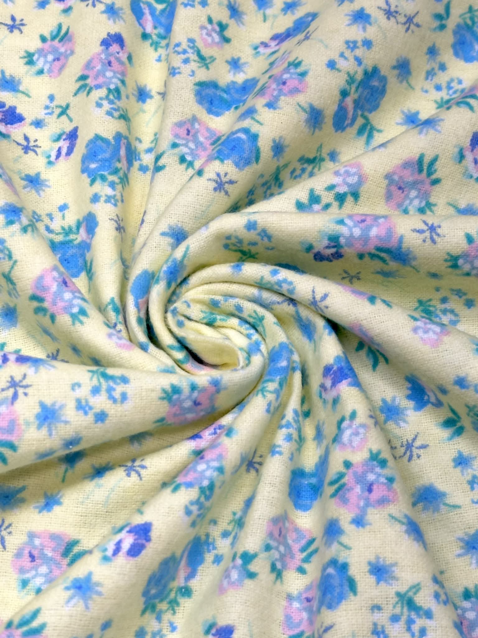 (FLANNEL COTTON) FLORAL PATTERN ON SOFT YELLOW