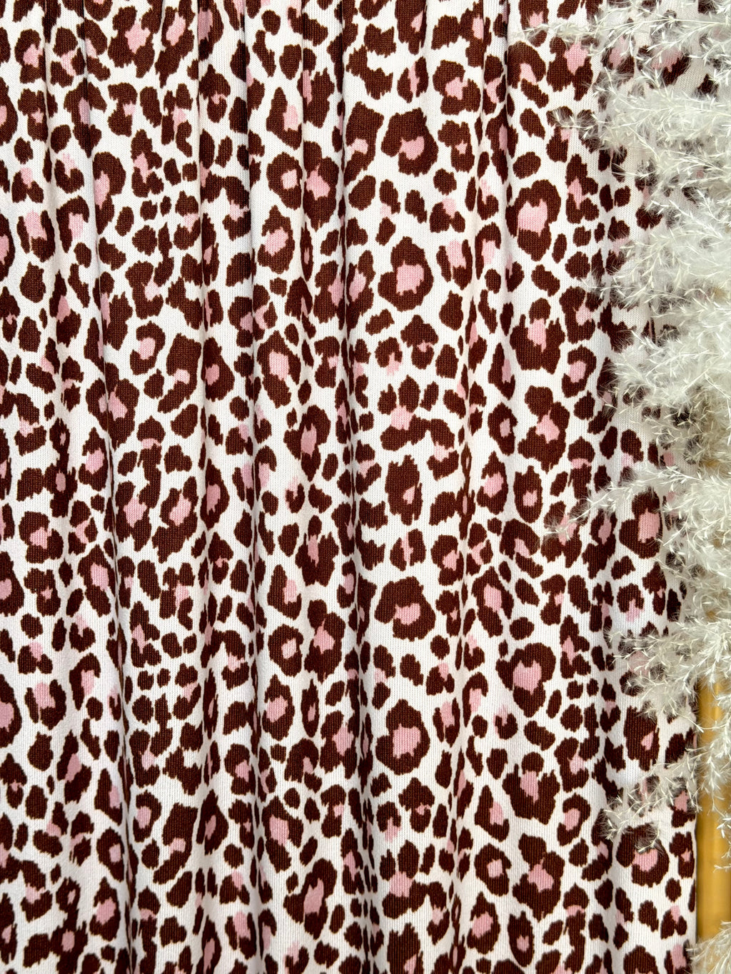(SWEATER KNIT/ OAKLEY) PINK AND BROWN CHEETAH ON IVORY