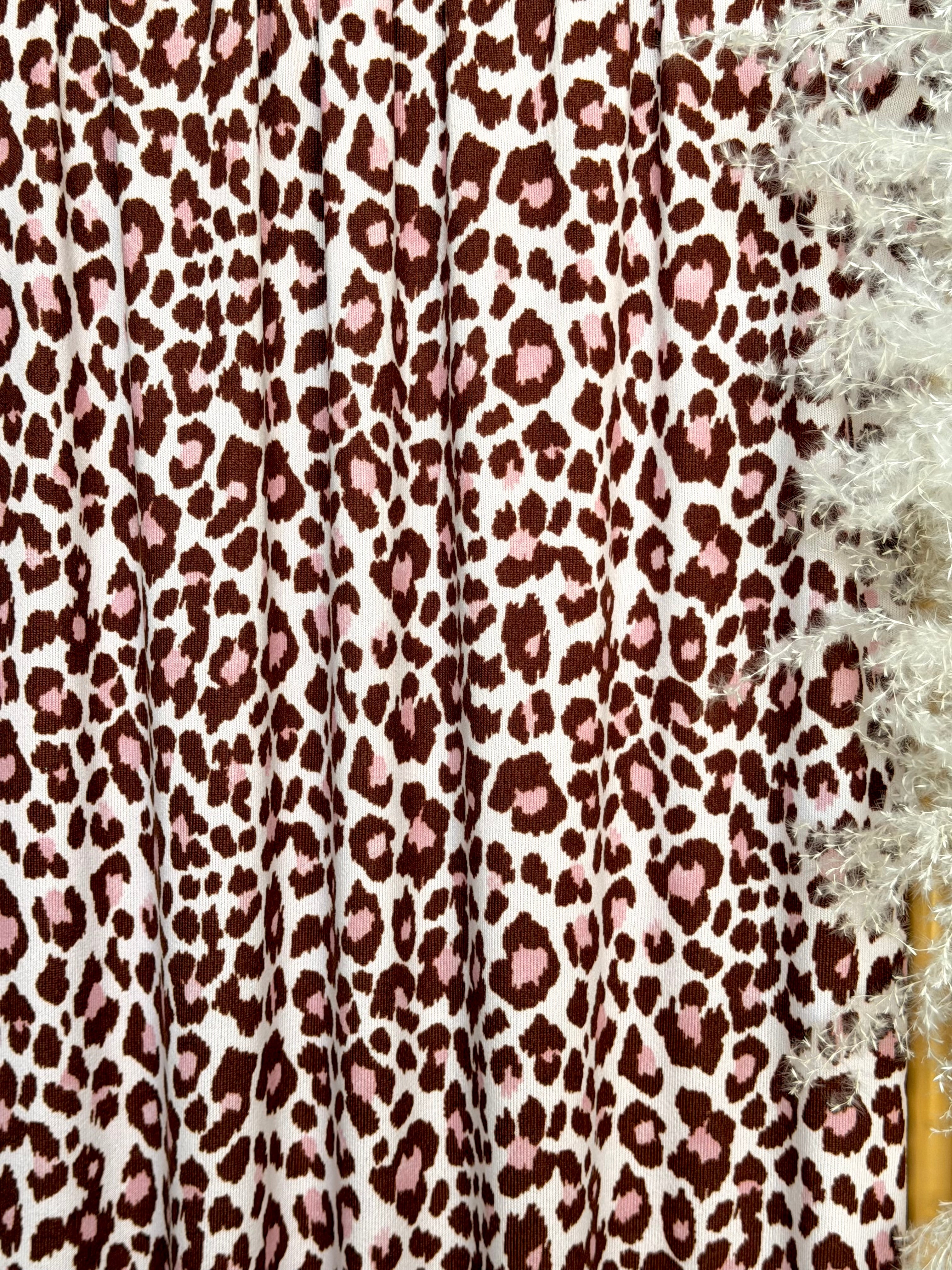 (SWEATER KNIT/ OAKLEY) PINK AND BROWN CHEETAH ON IVORY