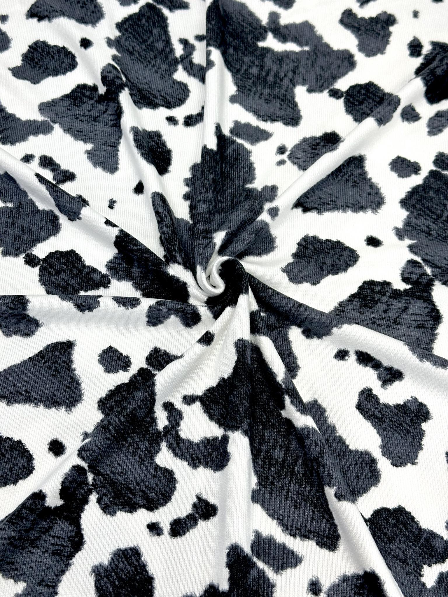 (SWEATER/OAKLEY KNIT) VINTAGE BLACK COW FUR PRINT ON OFF WHITE