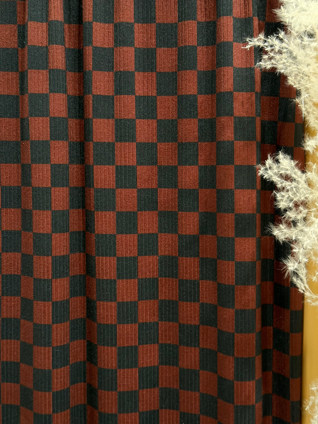 (4X2 YUMMY RIB) BROWN AND BLACK CHECKERED