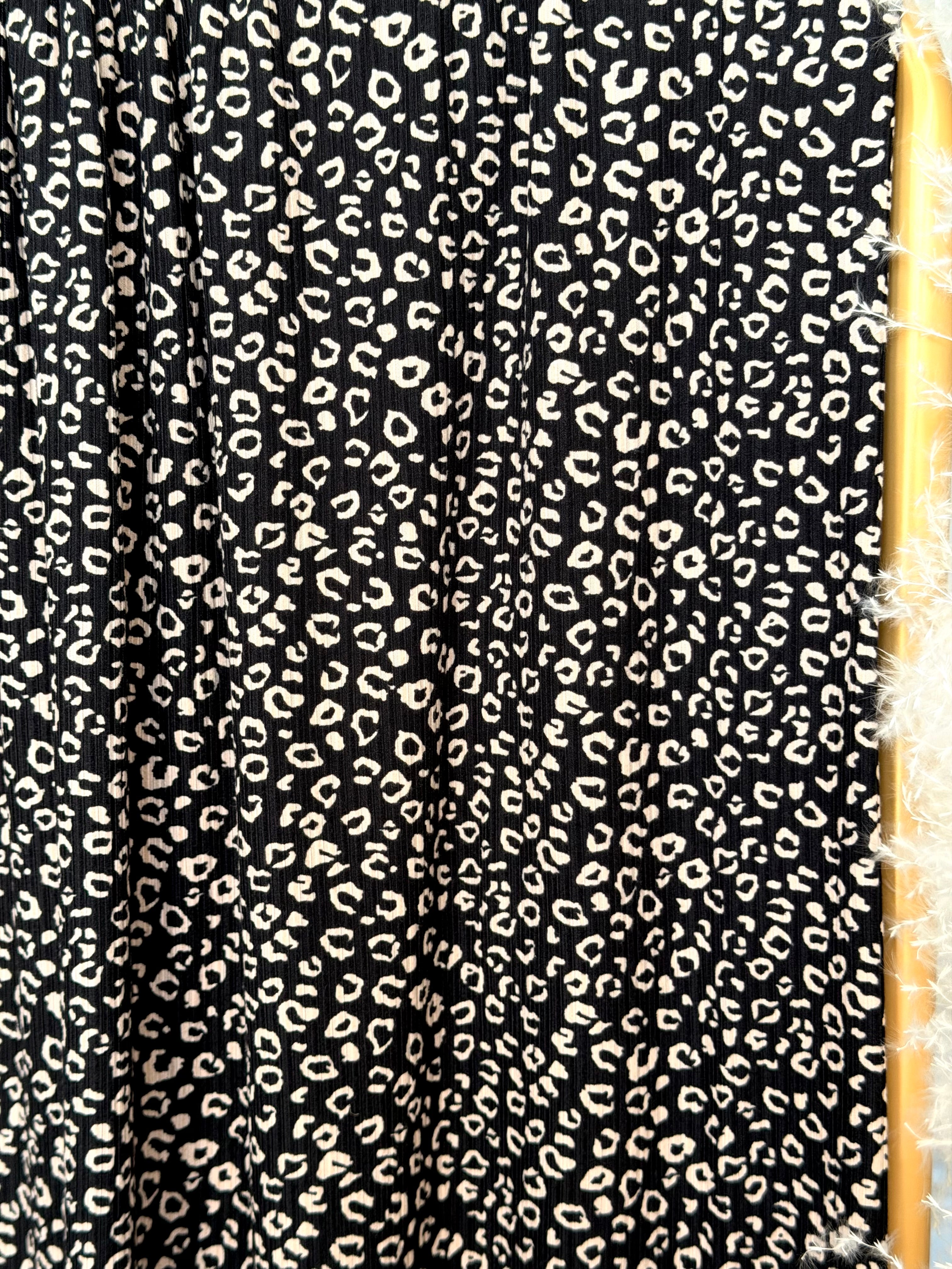 (4X2 YUMMY RIB) CREAM LEOPARD ON BLACK