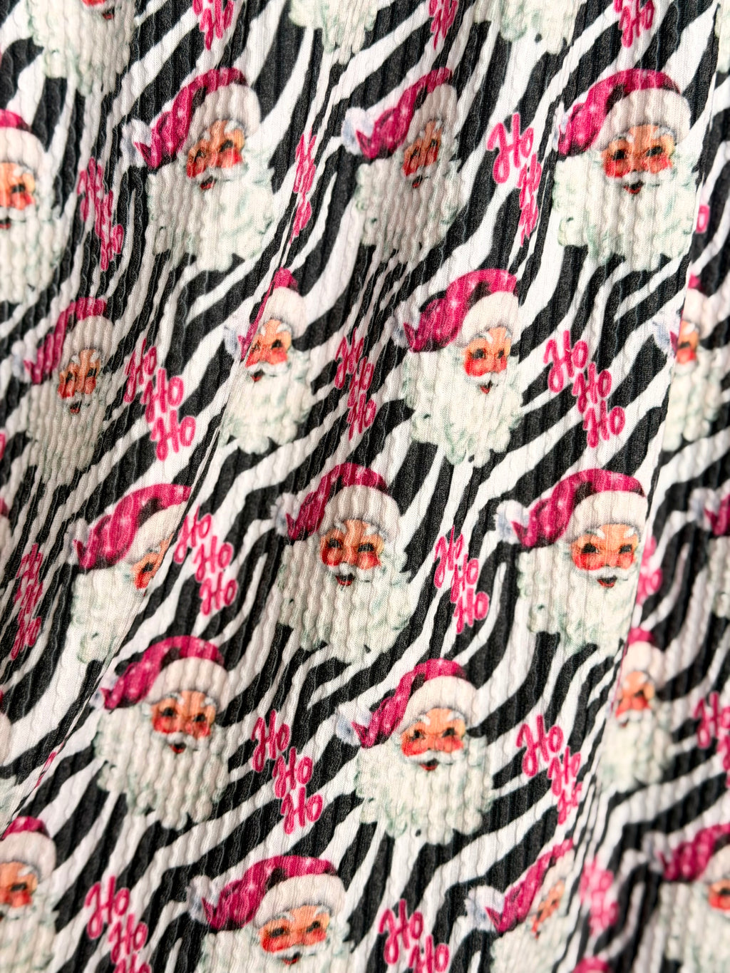 (URBAN RIB) SMALL PINK SANTA ON ZEBRA PRINT