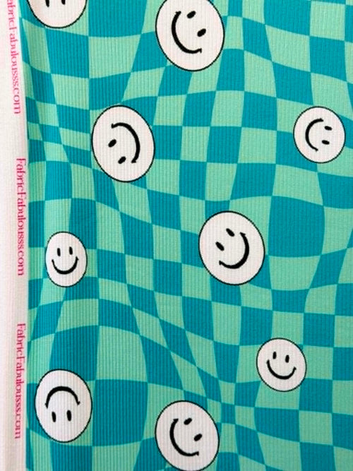 (4X2 YUMMY RIB) HAPPY FACES ON TURQUOISE AND MINT CHECKERED WAVE