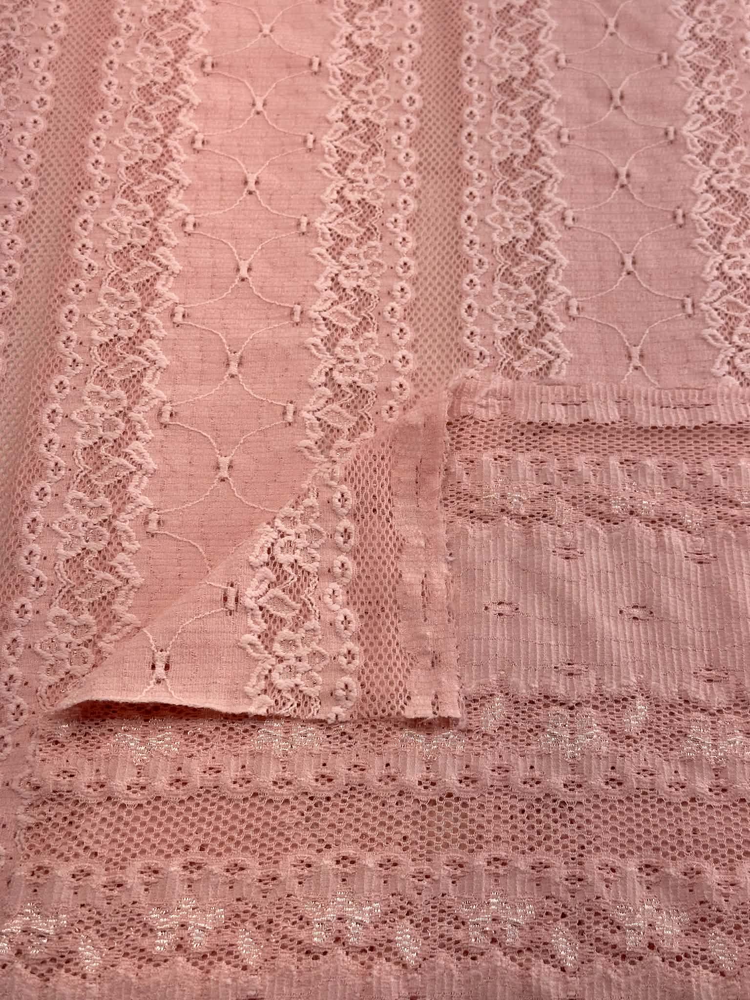 (LACE) ROSE FLORAL