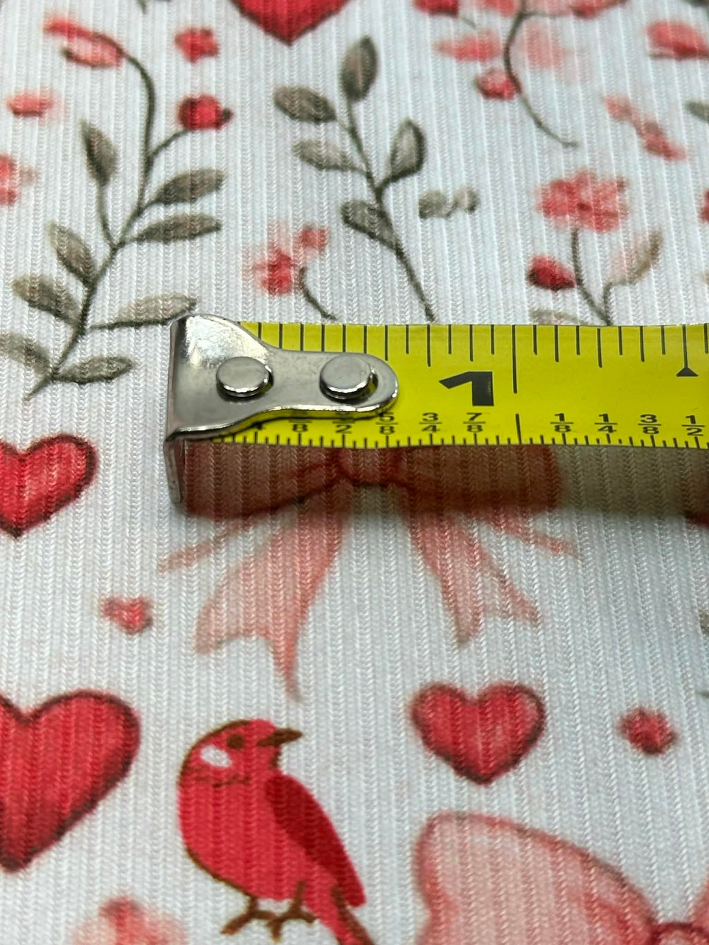 (2X2 BRUSHED RIB) HEARTS, BOWS, FLOWERS, AND RED BIRDS ON OFF WHITE
