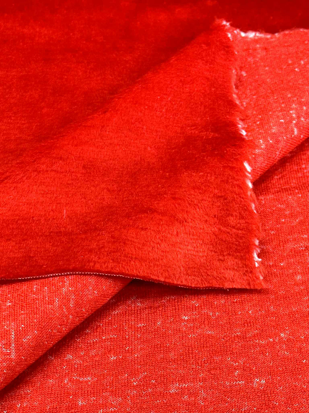 (FUR) RED