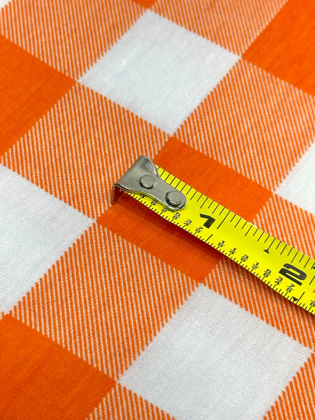 (KNIT) ORANGE AND OFF WHITE MEDIUM GINGHAM