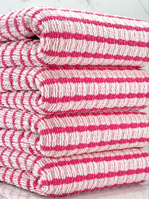 (GUAPO STRIPE) FUCHSIA STRIPES ON OFF WHITE
