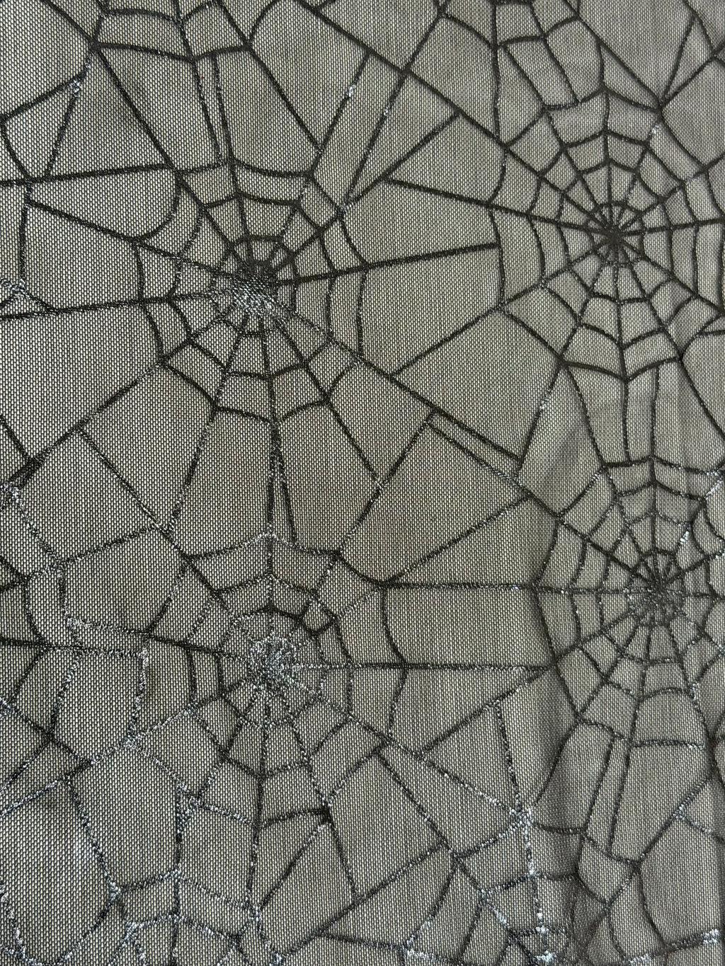 (MESH) METALLIC BLACK SPIDERWEBS