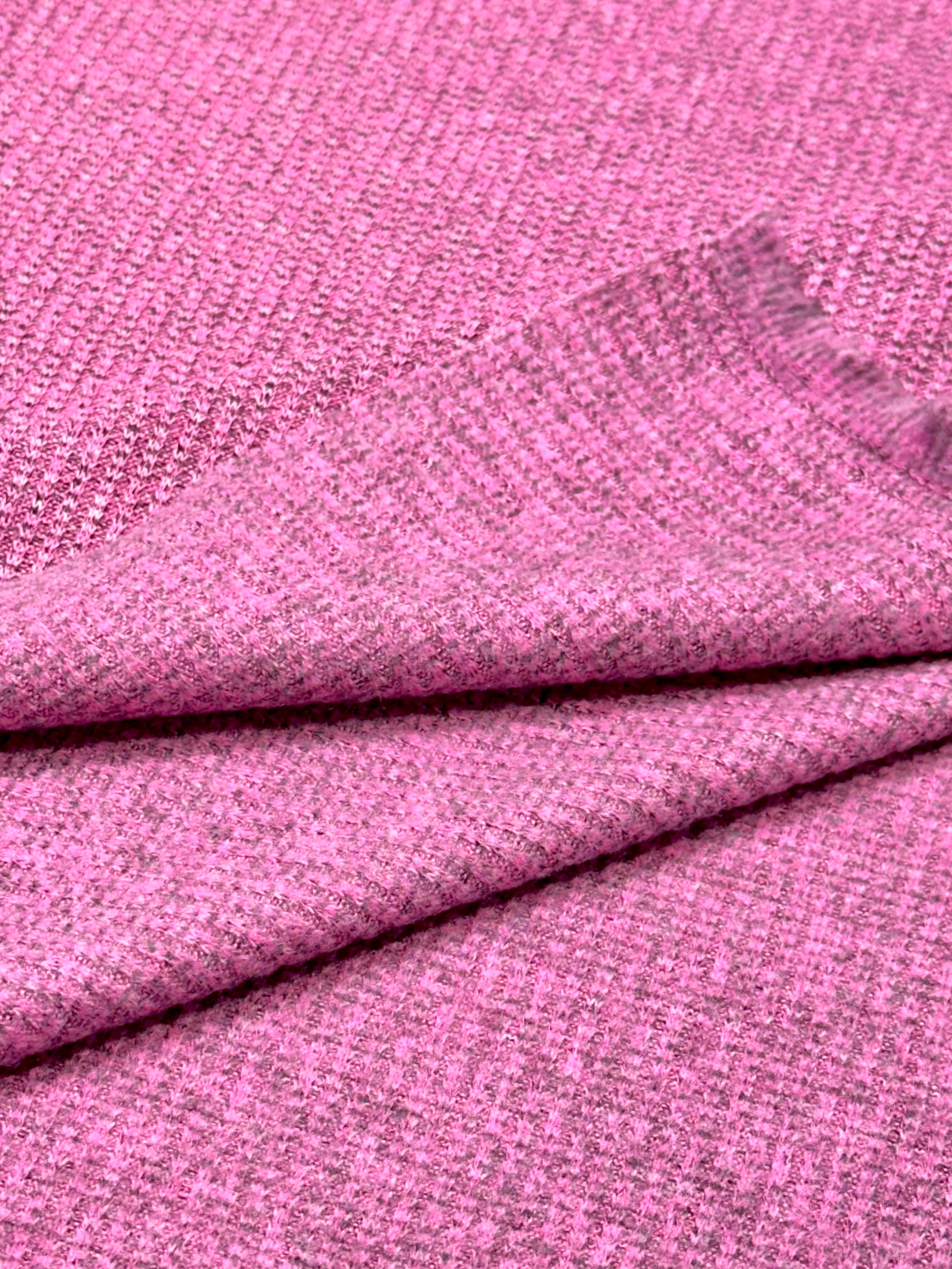 (BRUSHED SWEATER RIB) HOT PINK (1)