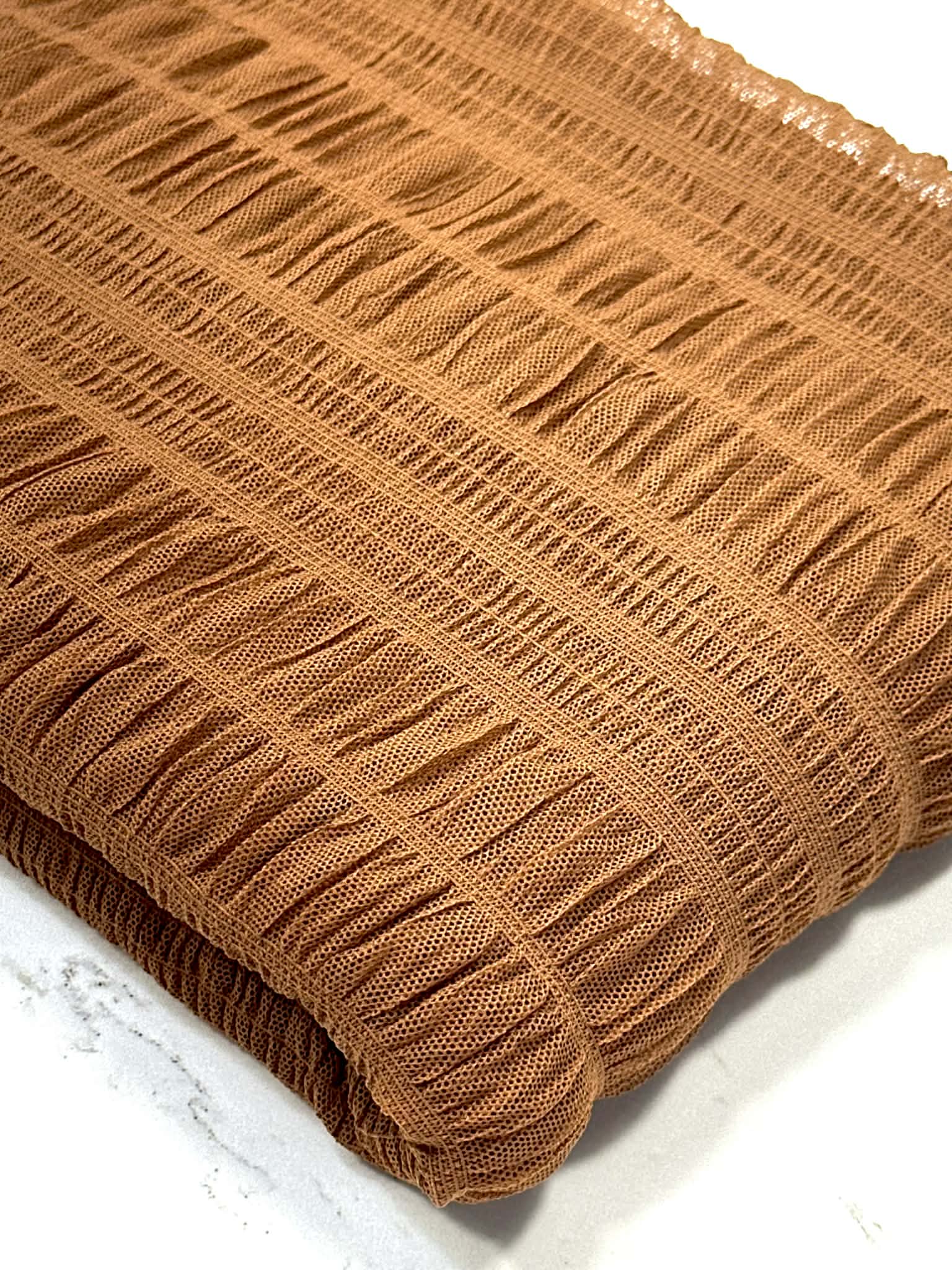 (PLEATED MESH) NEW BROWN