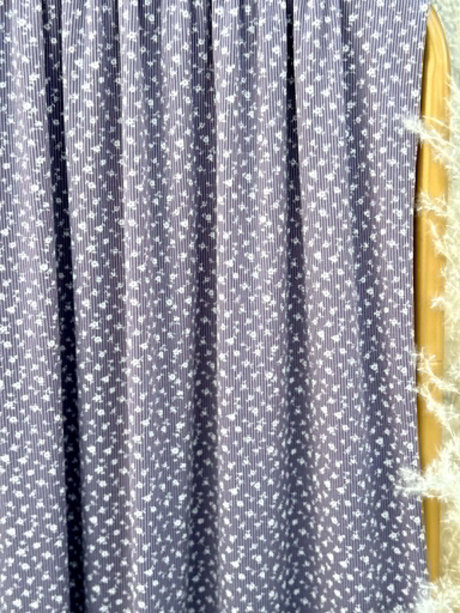 (YUMMY RIB) TINY WHITE FLOWERS ON VINTAGE PURPLE